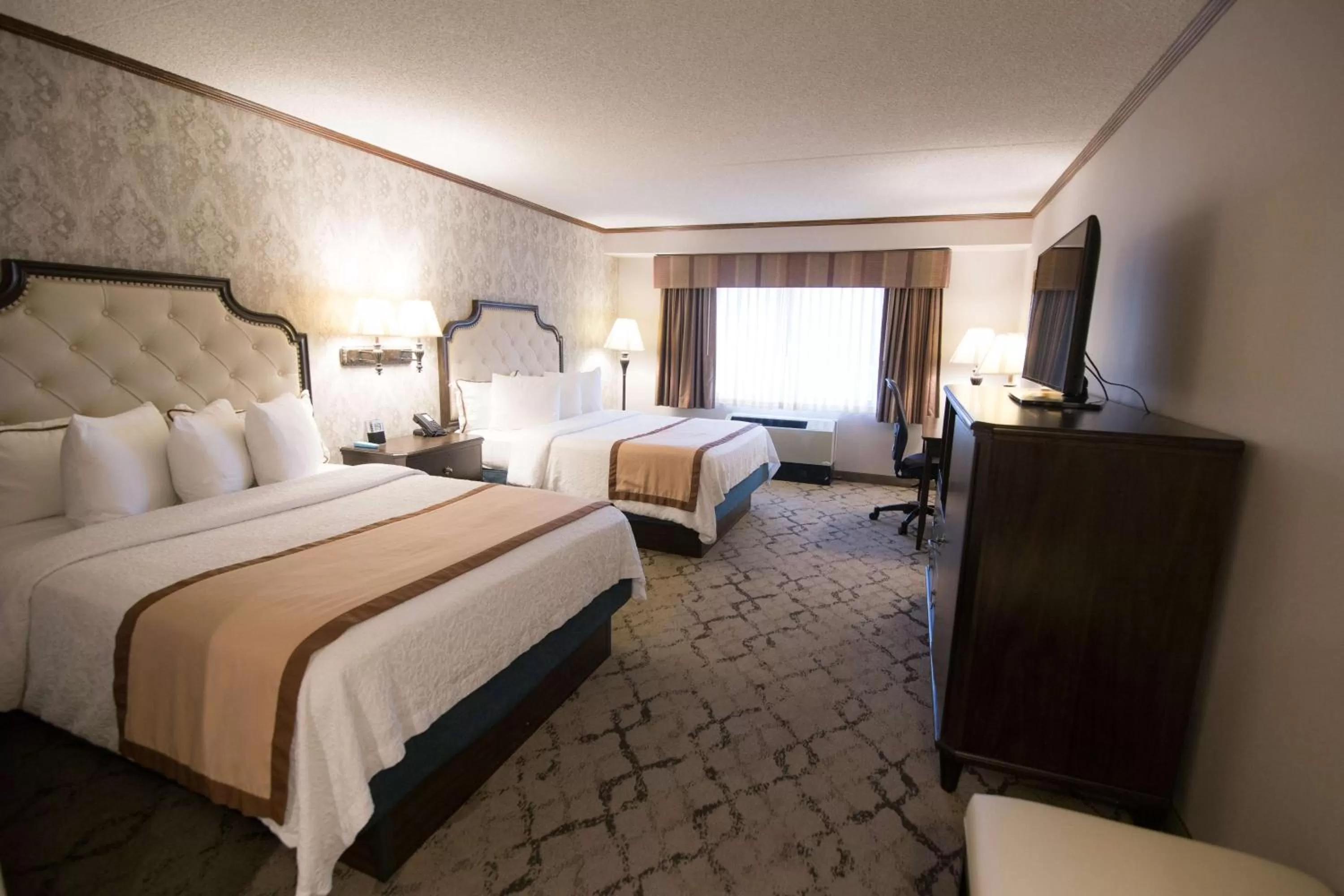 Queen Room with Two Queen Beds - Non-Smoking in Best Western Plus Fairfield Executive Inn