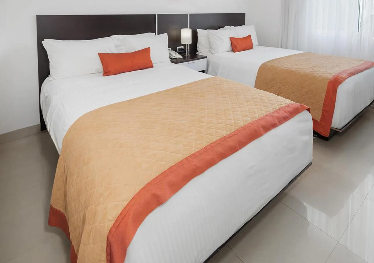 Standard Double Room with Two Double Beds in Hotel México Plaza Irapuato