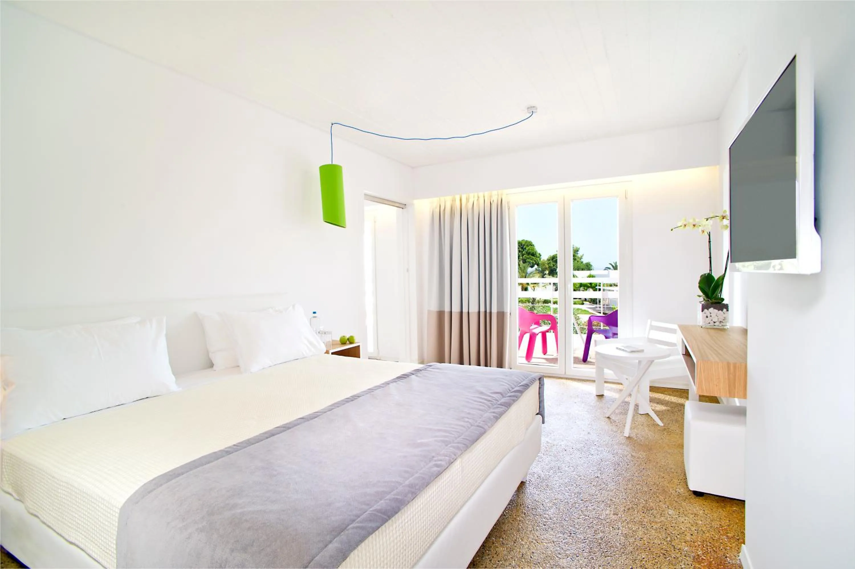 Double Room with Sea View in Marathon Beach Resort