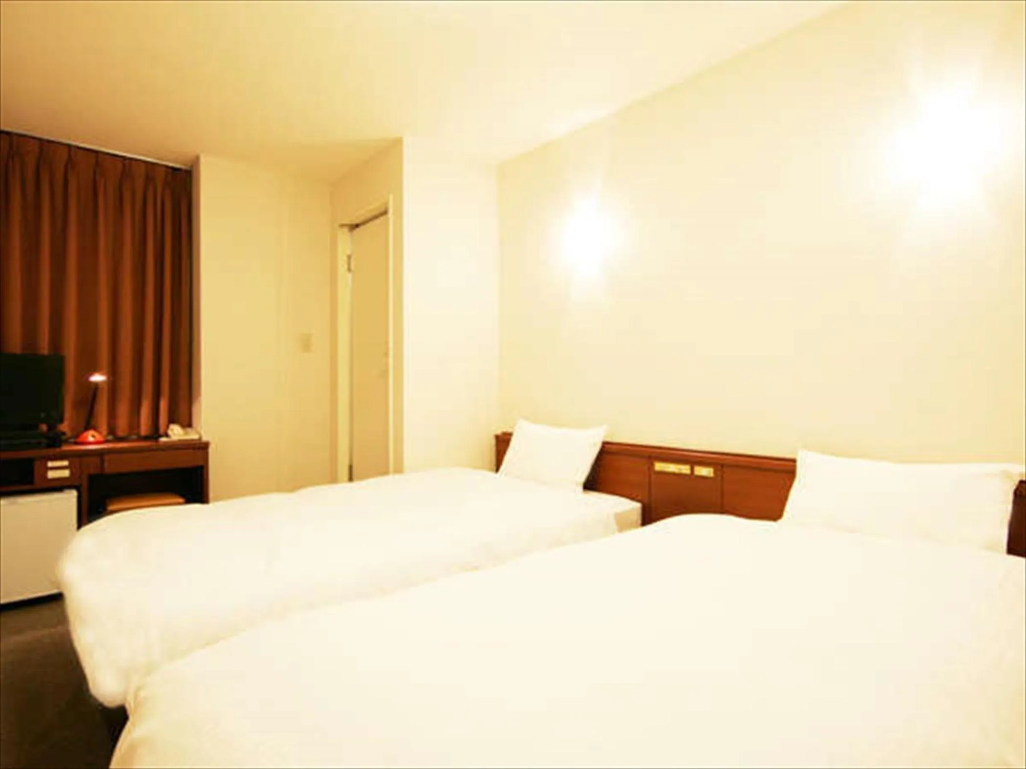 Twin Room B - Non-Smoking in Kochi Green Hotel Harimayabashi