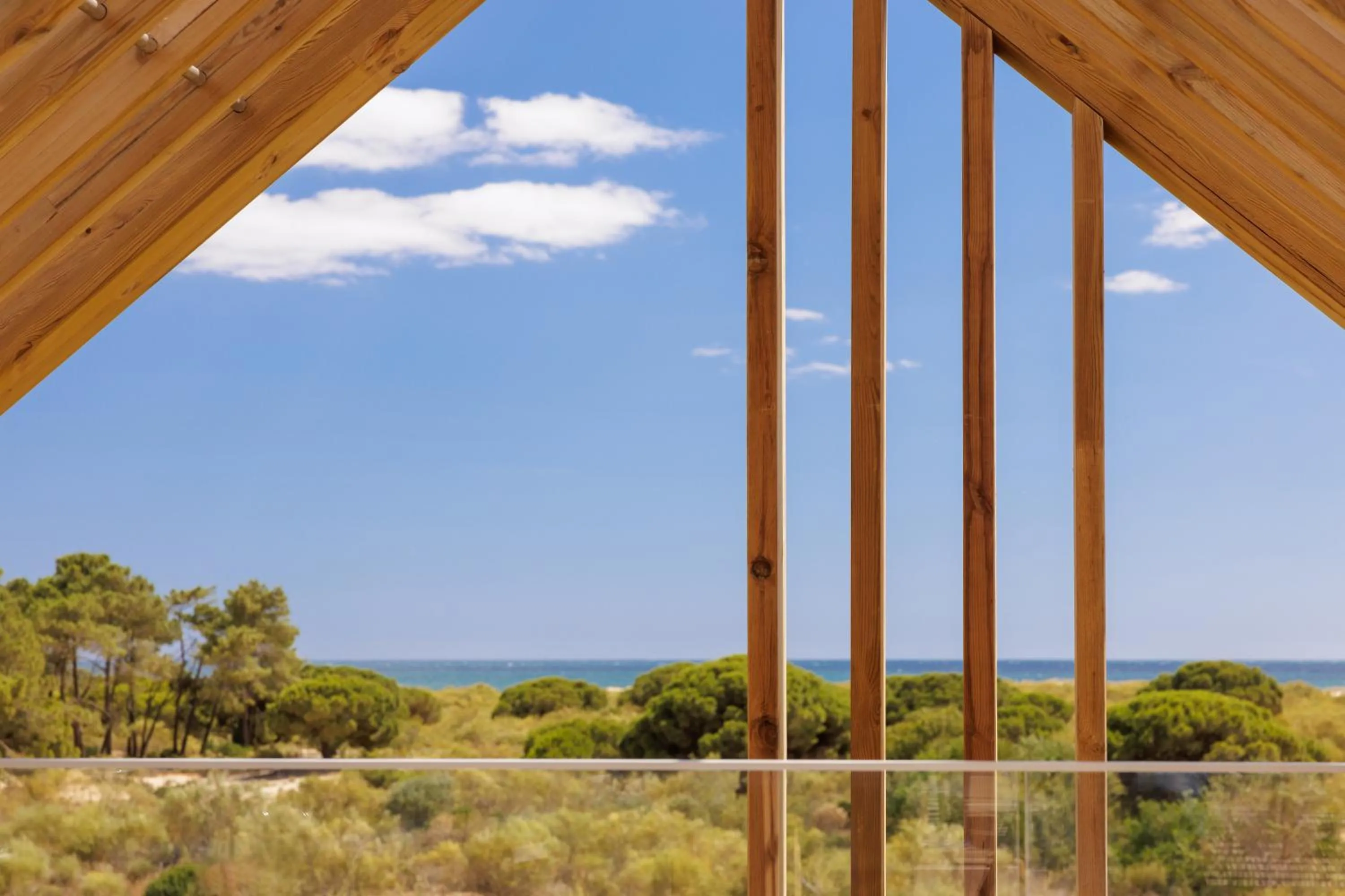 Three-Bedroom Townhouse with Sea View in Verdelago Resort