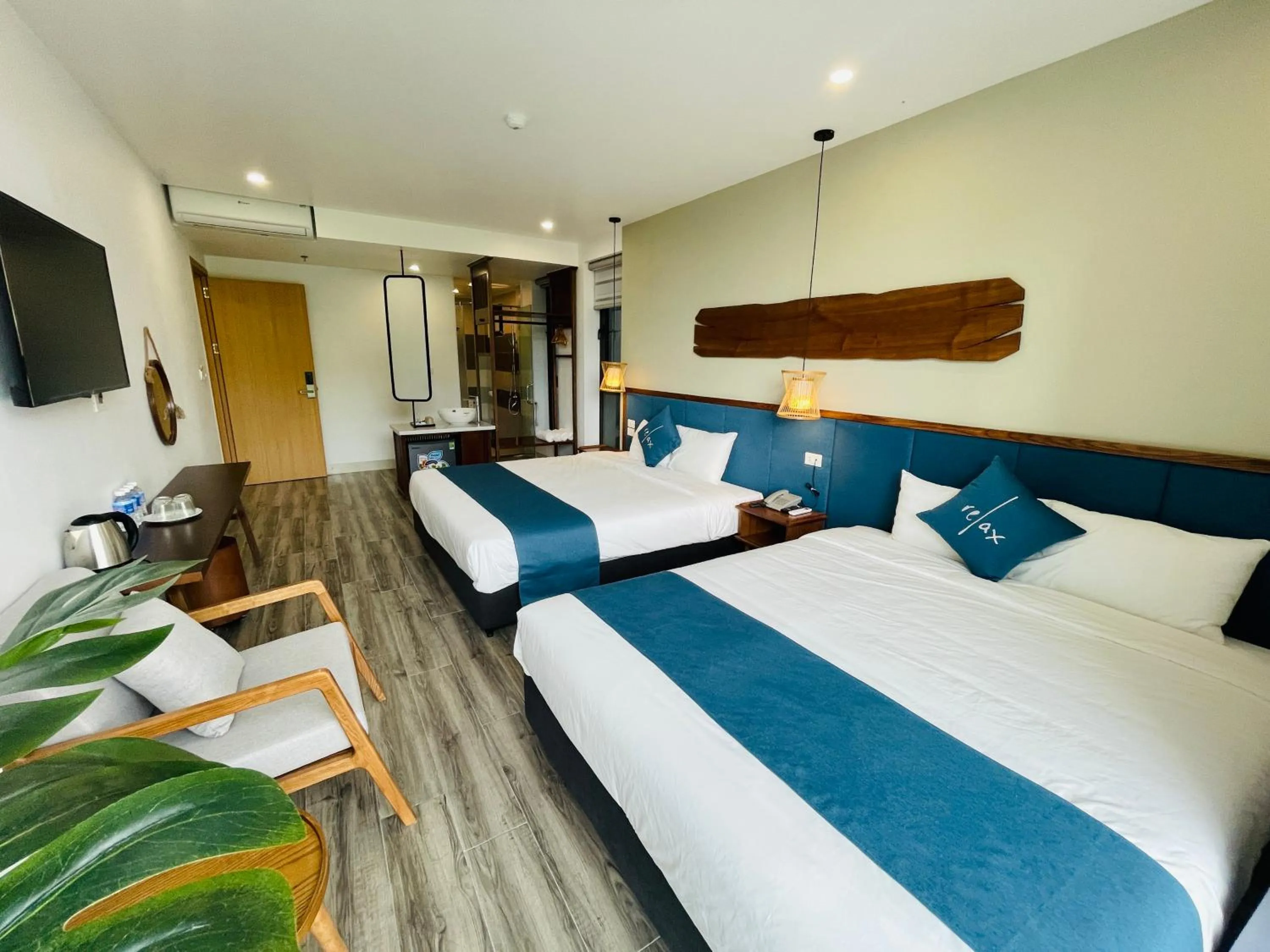 Deluxe Family Room in The Light Hotel