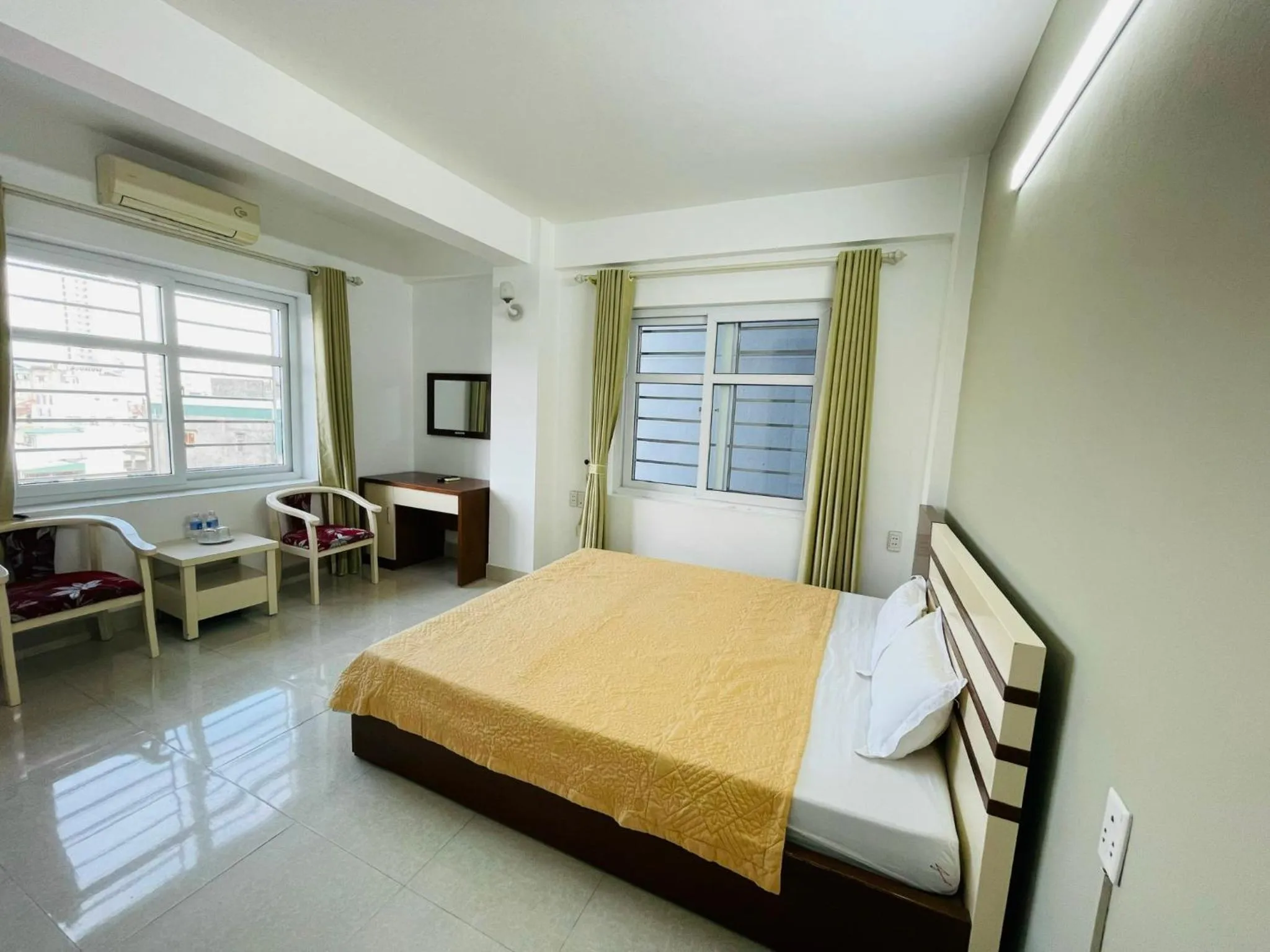 Standard King Room in The Light Hotel