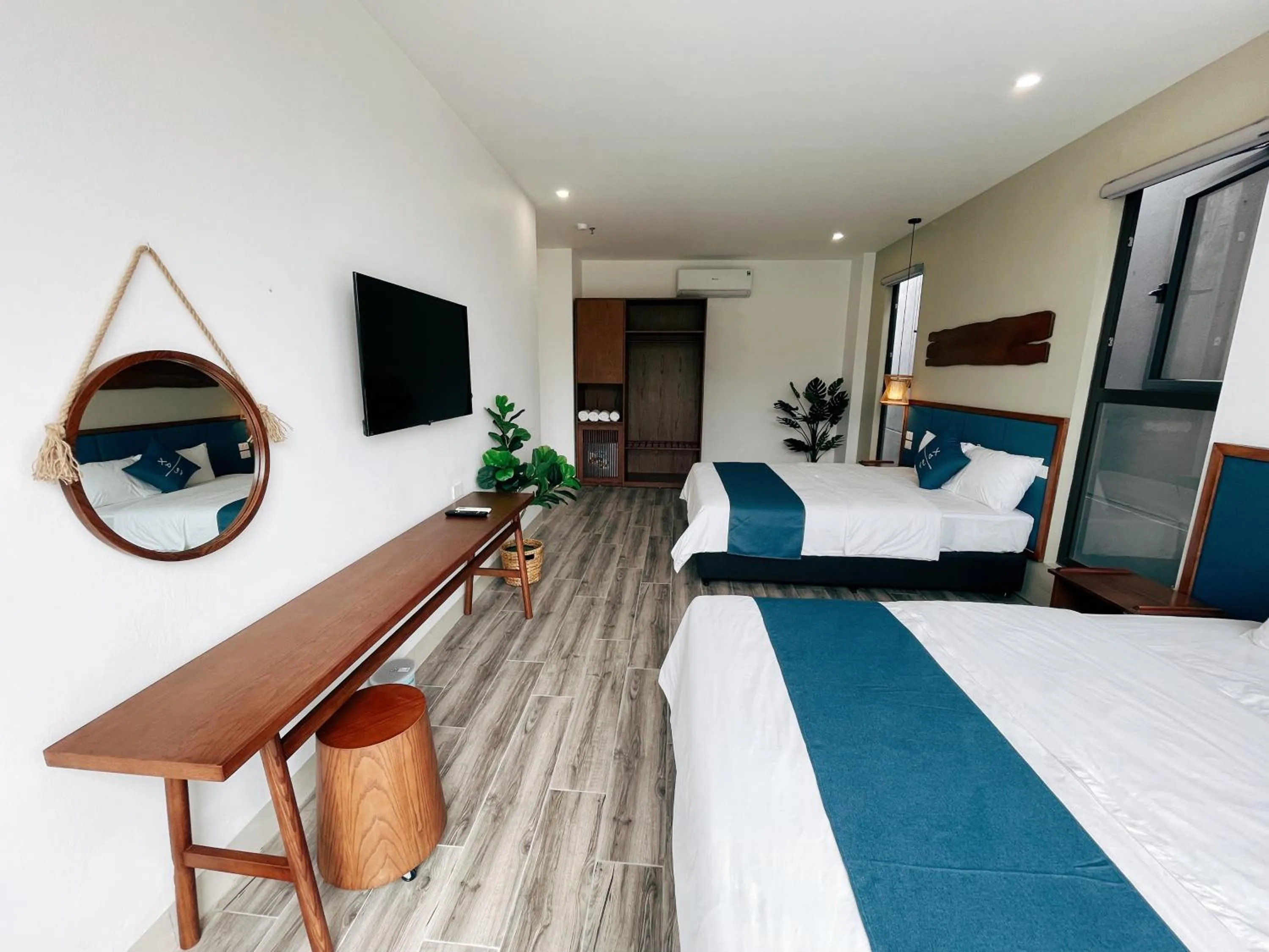 Deluxe Family Suite in The Light Hotel