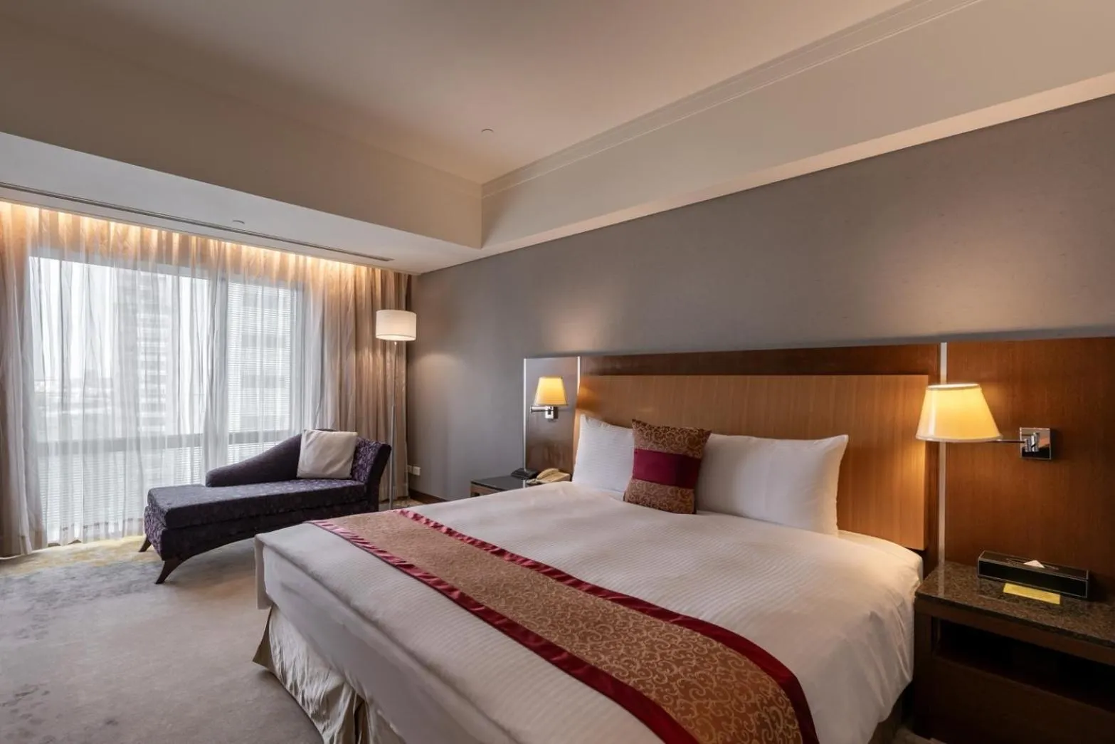 Superior Suite in Evergreen Plaza Hotel - Tainan