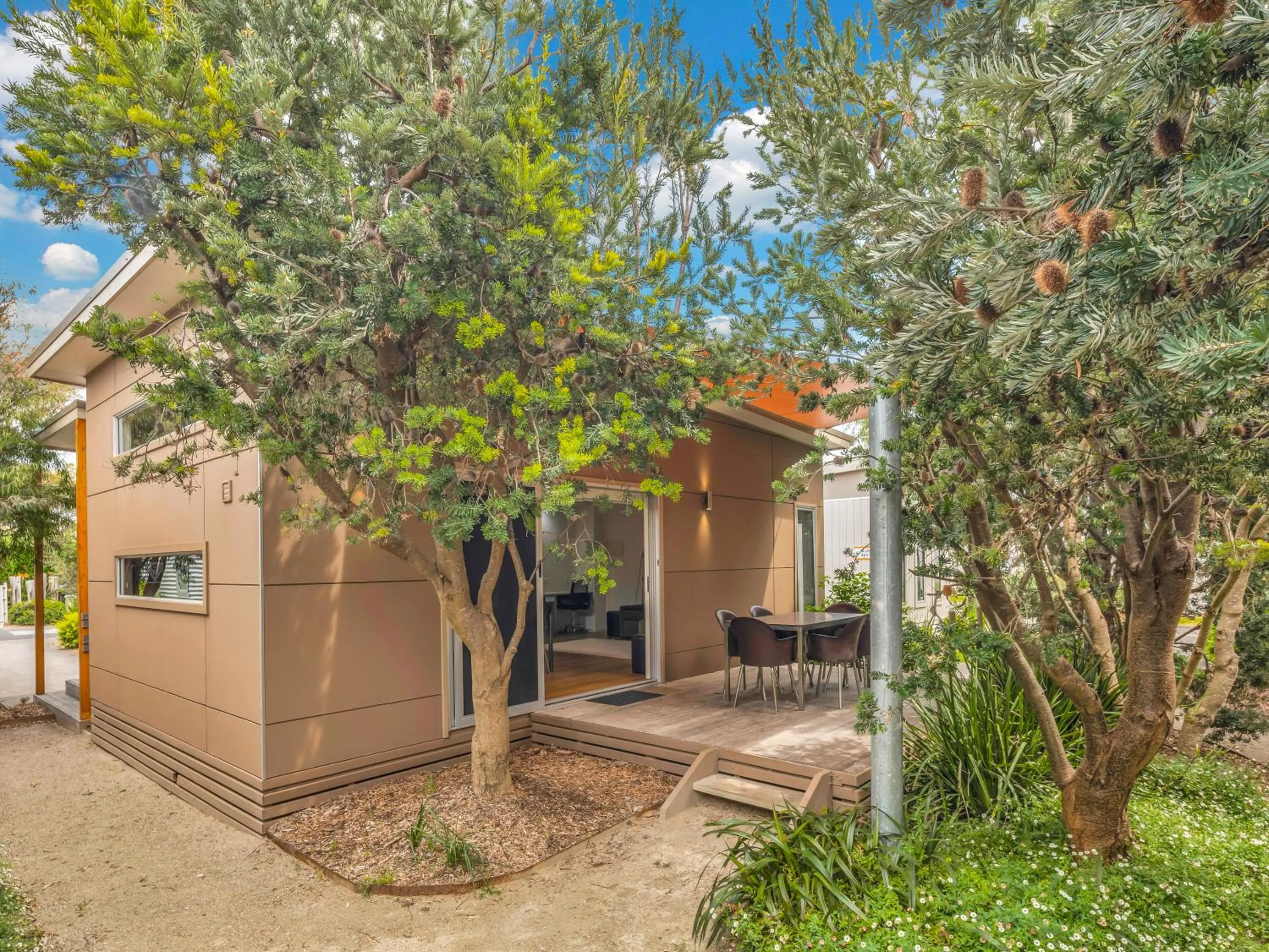 Three Bedroom Villa in BIG4 Ingenia Holidays Queenscliff Beacon