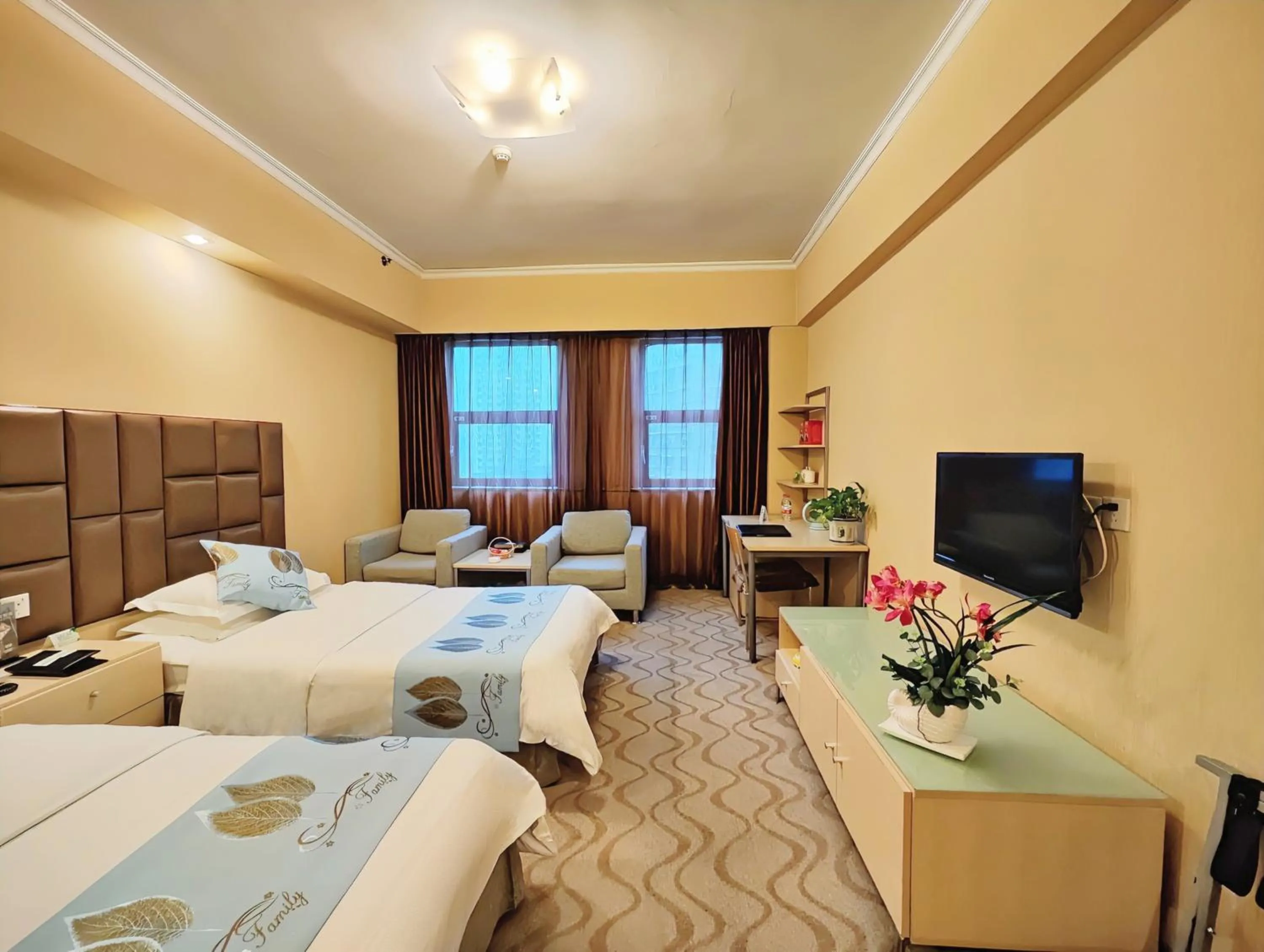 Standard Twin Room in Chongqing Milky Way Hotel
