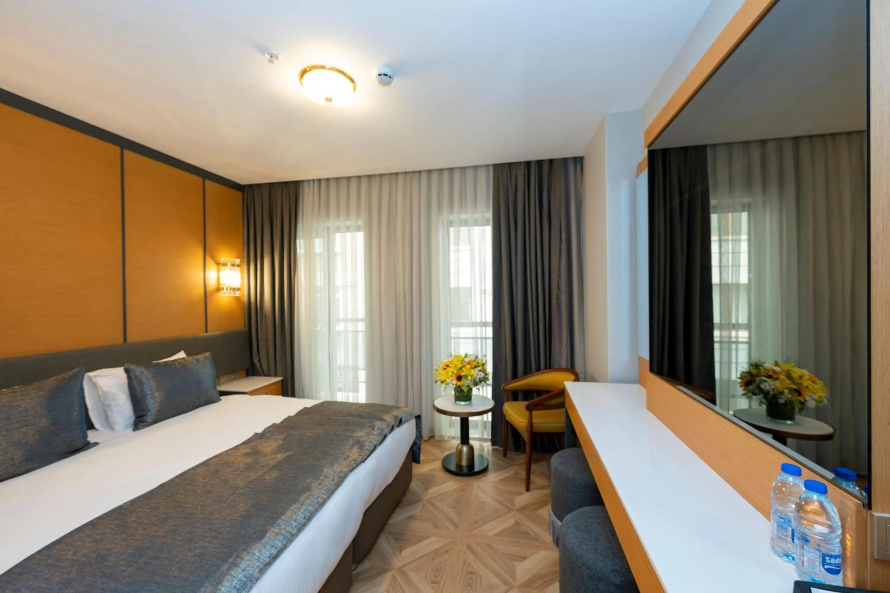 Deluxe Double or Twin Room in Freya Hotel