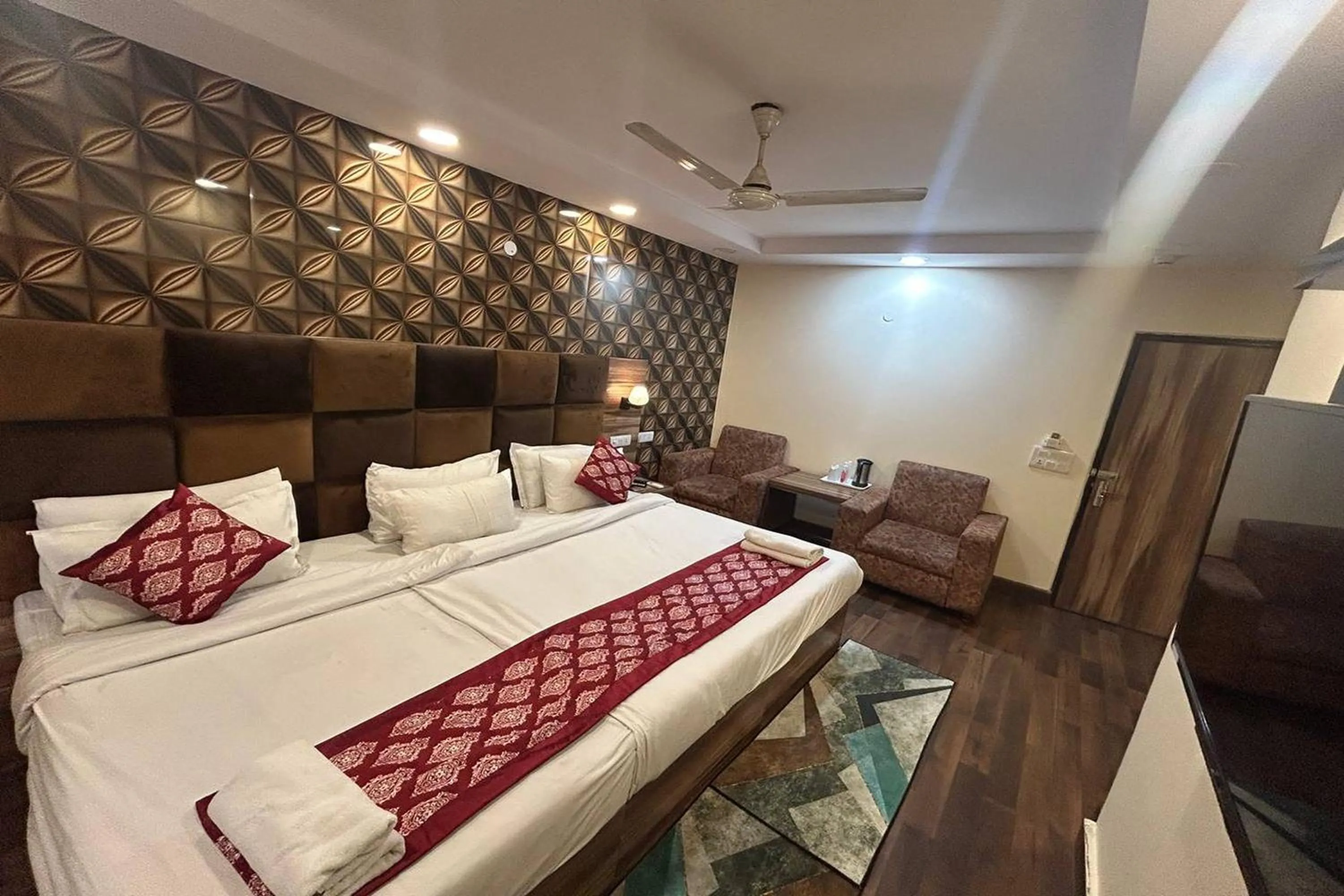 Family Suite in HOTEL SINGH CONTINETAL