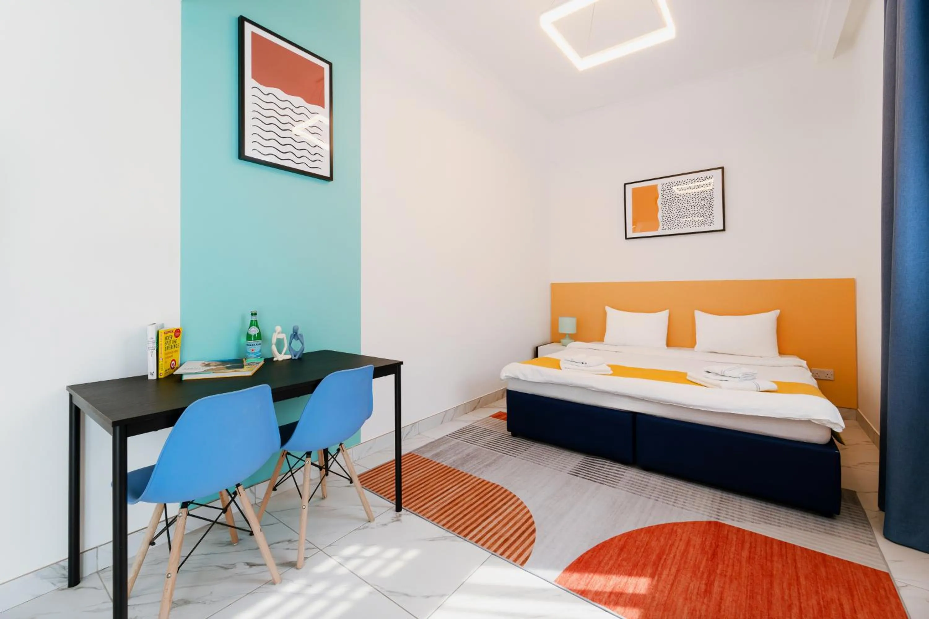 Superior Studio in Izzzi Life Mint