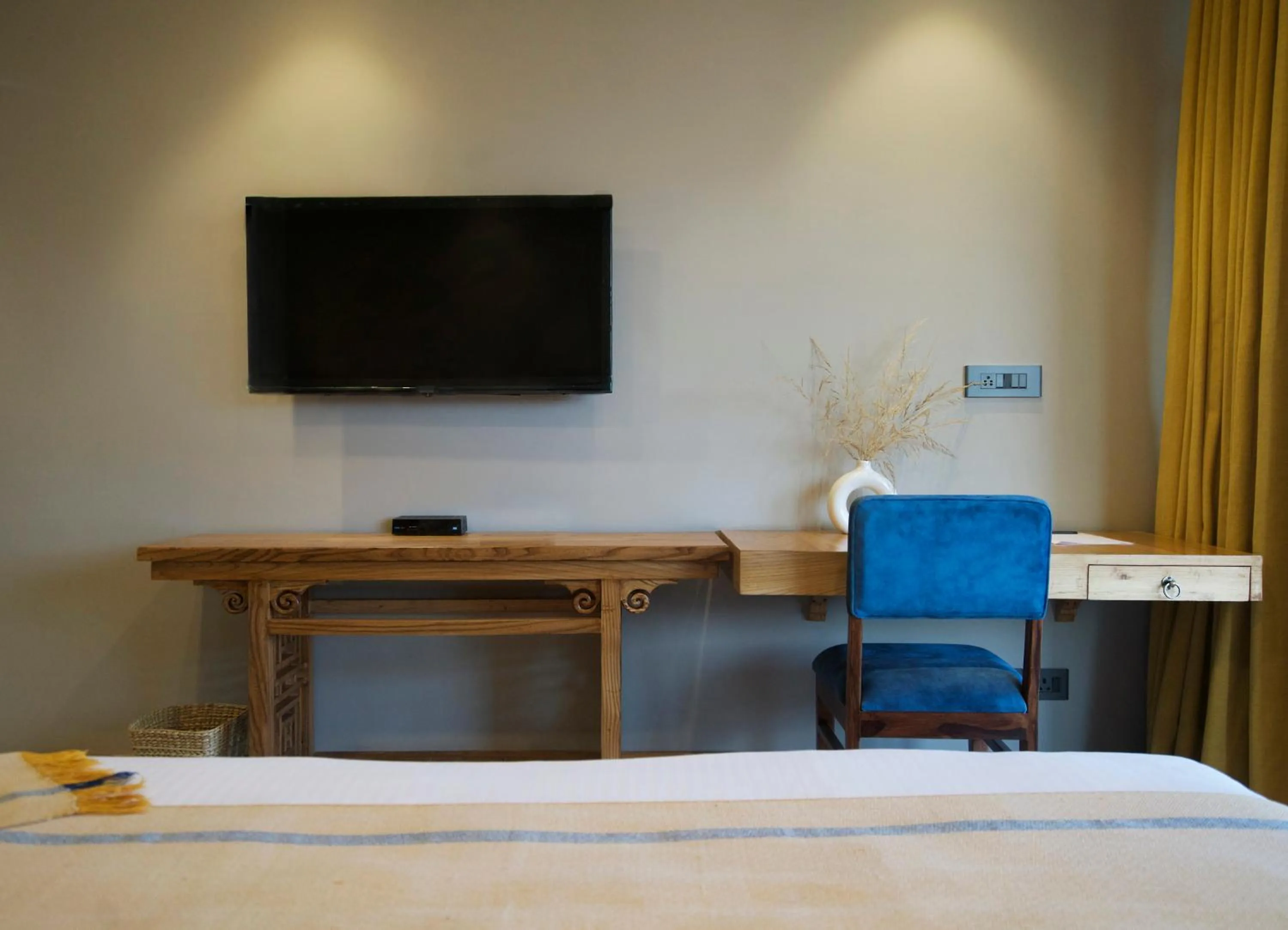 King Room with Balcony in Hotel Rewa Ladakh