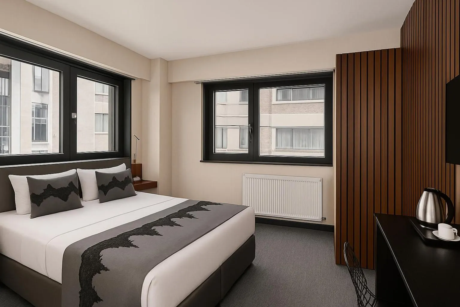 Suite in Black Art Otel