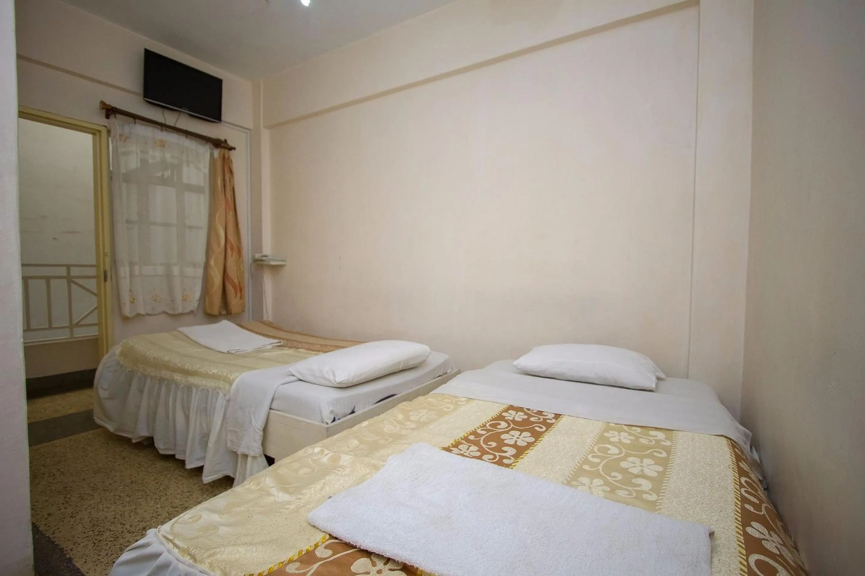 Standard Double Room in Rabi Hotel