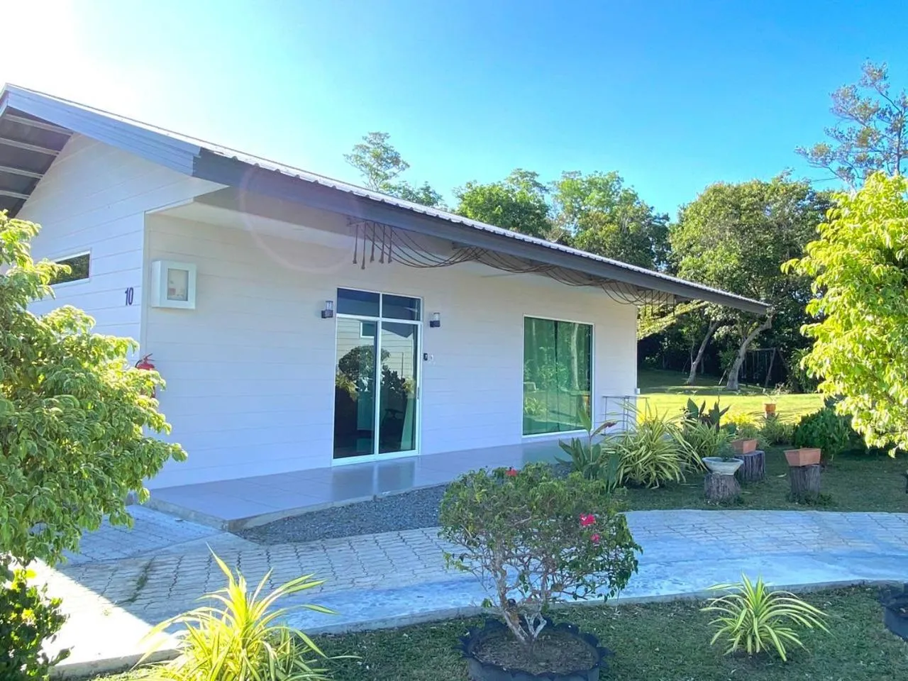 Suite with Sea View in D View Holiday Homes