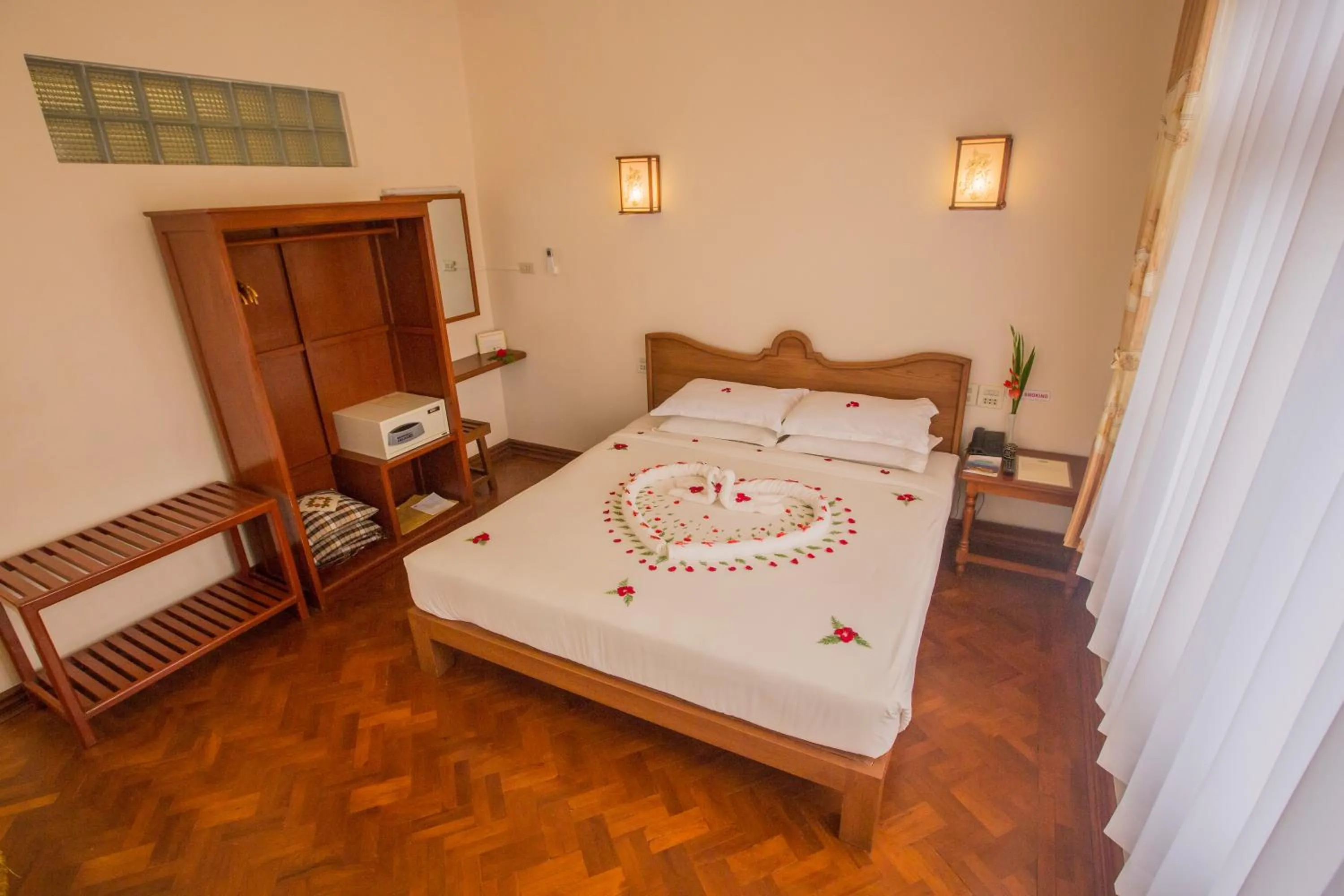 Superior Double or Twin Room in Inle Apex Hotel