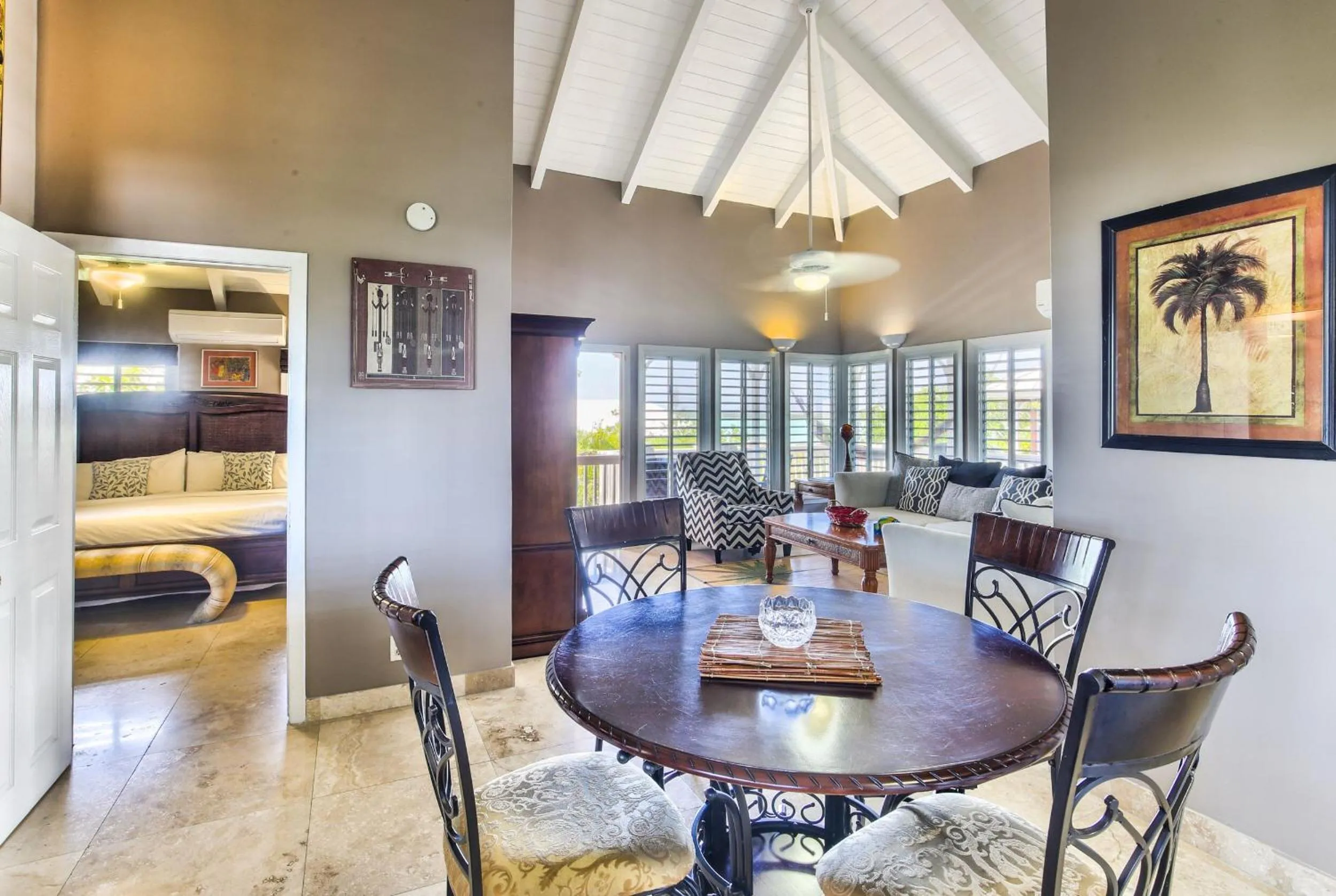 Two-Bedroom Villa with Chalk Sound View in Neptune Villas