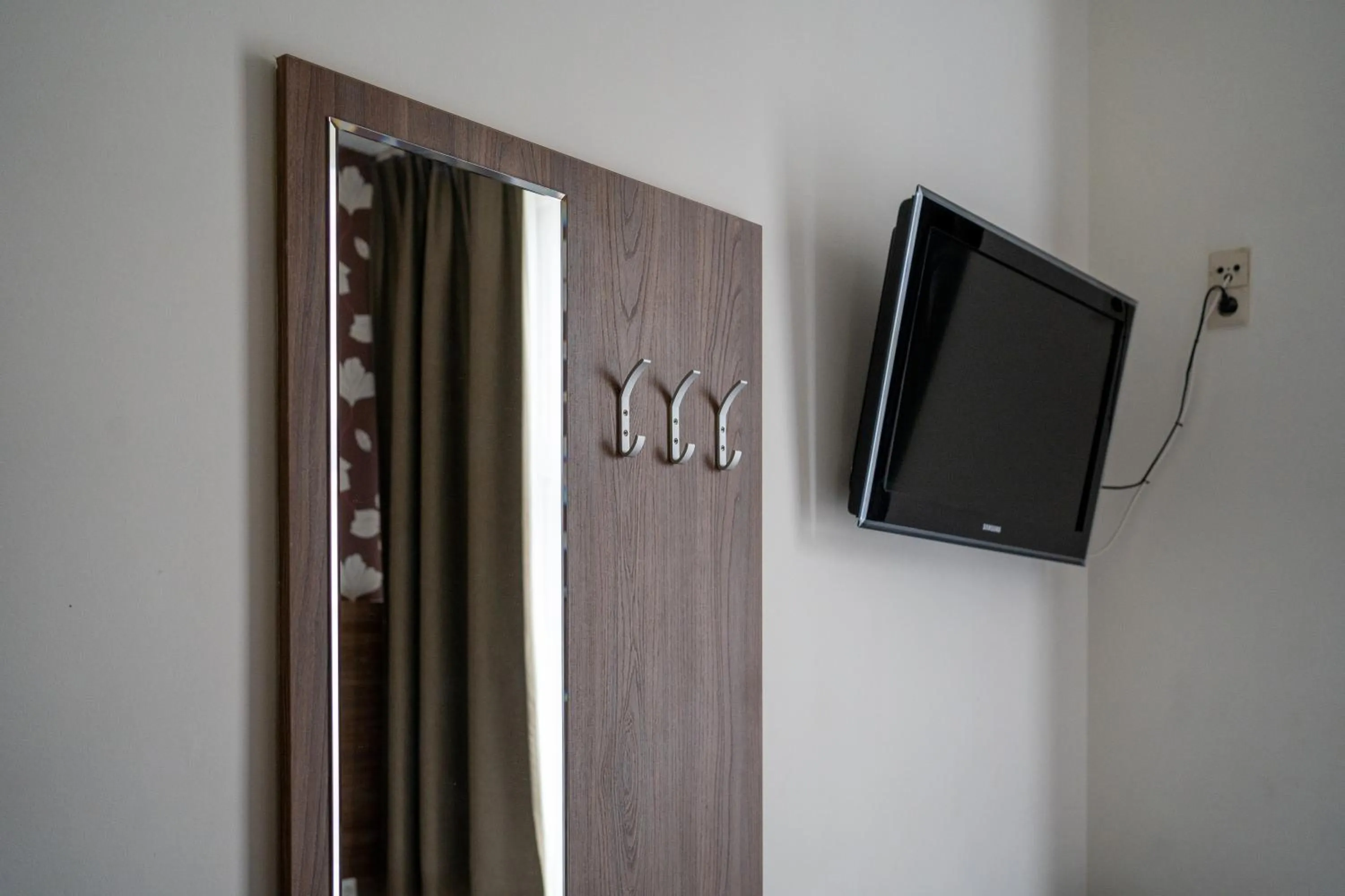 Single Room in Aadam Wilhelmina Hotel