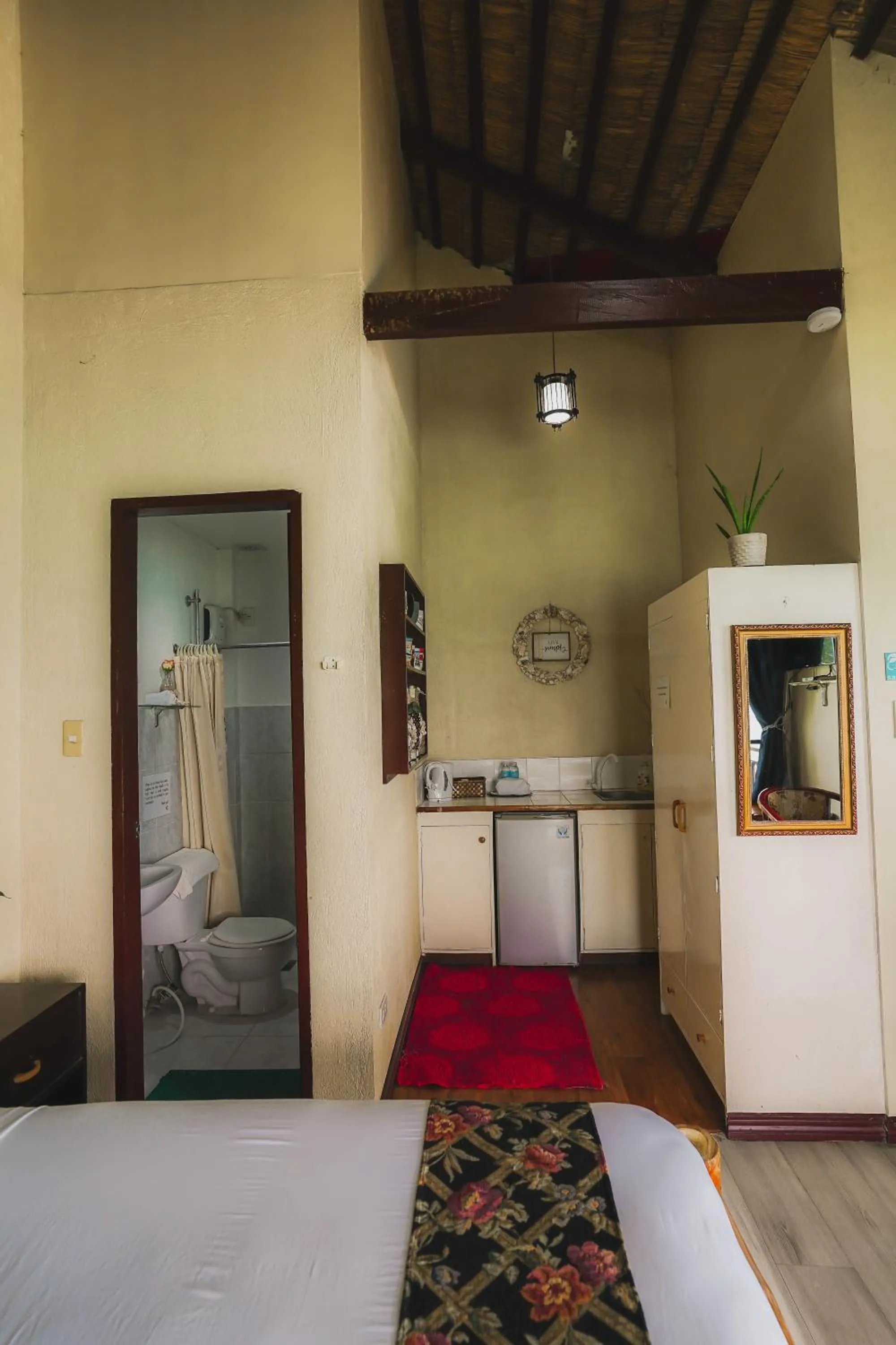 Deluxe Suite with Sea View in Villa de Gloria