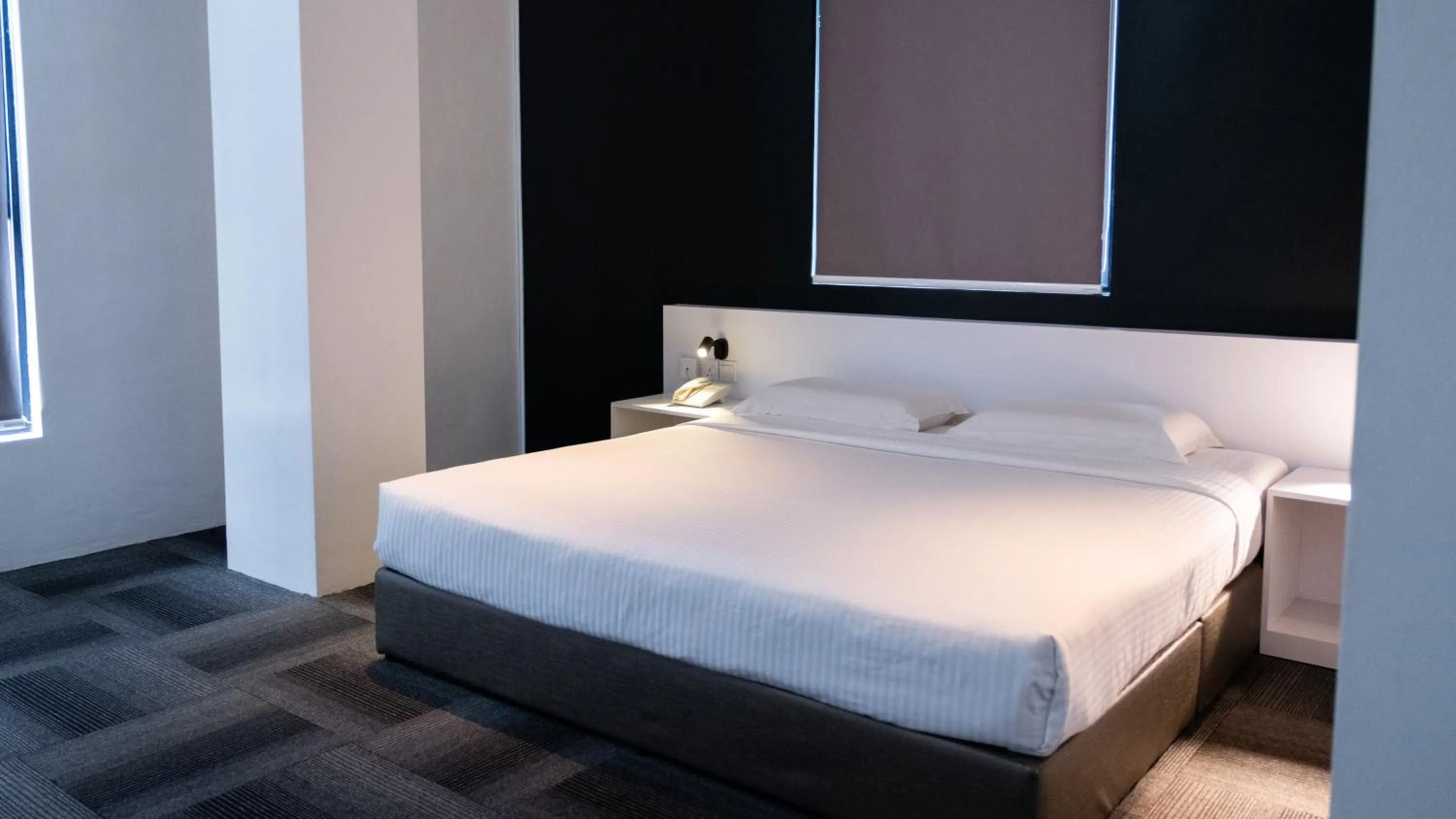 Standard Double Room in Beverly Hotel