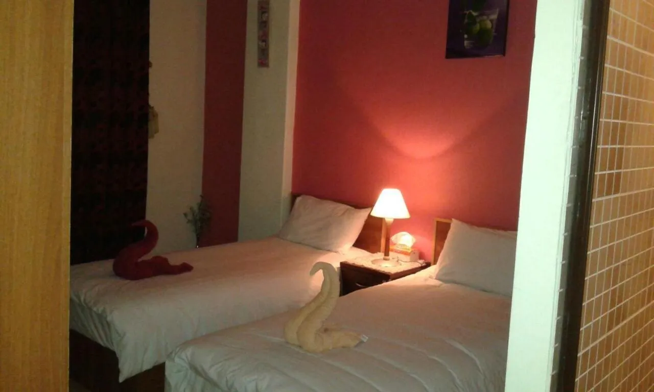 Twin Room with Private Bathroom in Jordan River Hotel