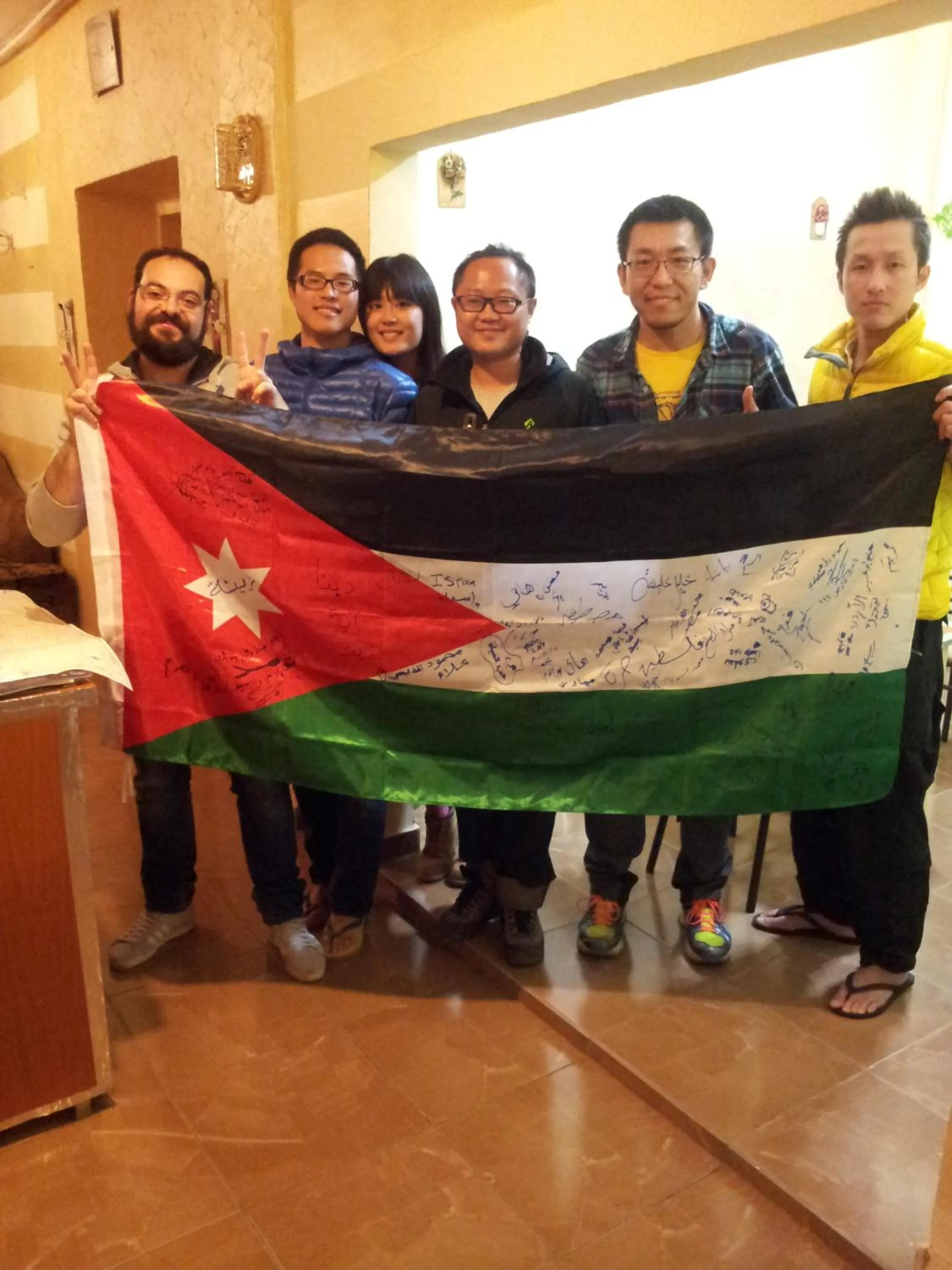 Single Bed in Mixed Dormitory Room in Jordan River Hotel