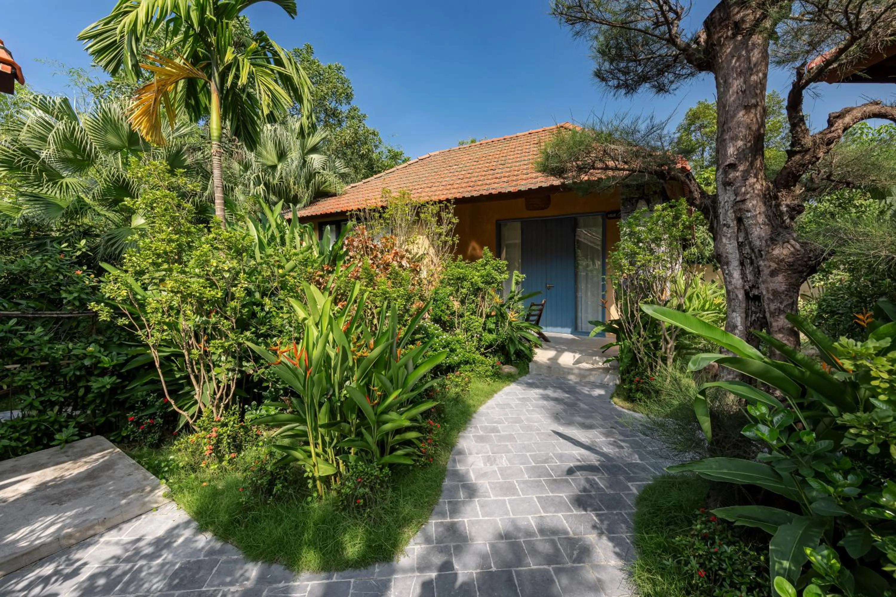 2 Bed-room Suite Villa with Garden view in Tam Coc Retreat Ninh Binh