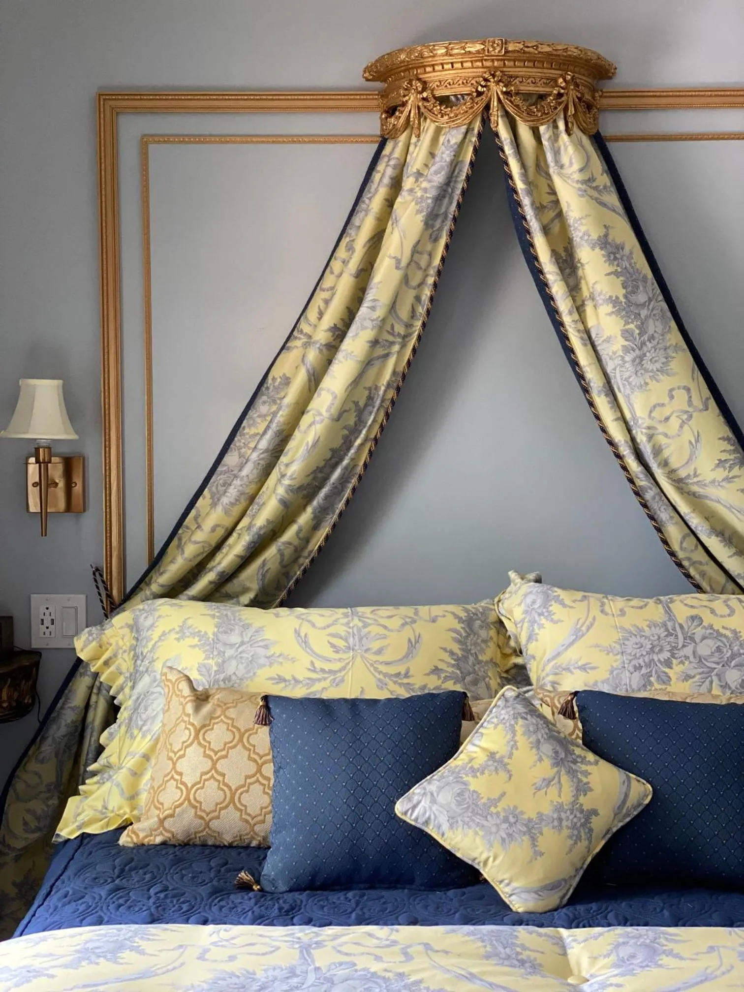 Suite with Terrace in Maison Rose