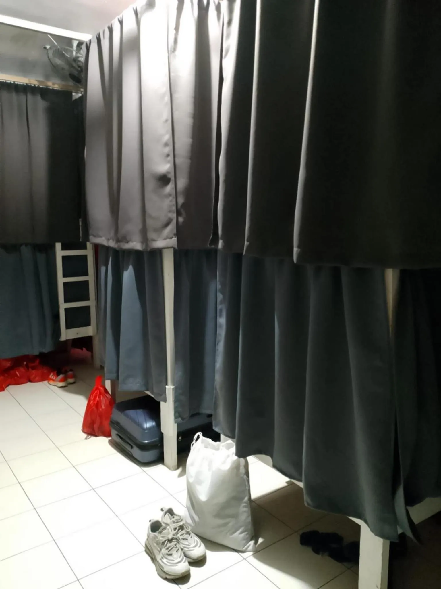 Mixed Dormitory Aircon Room in Stay Malate (Wanderers Guest House)