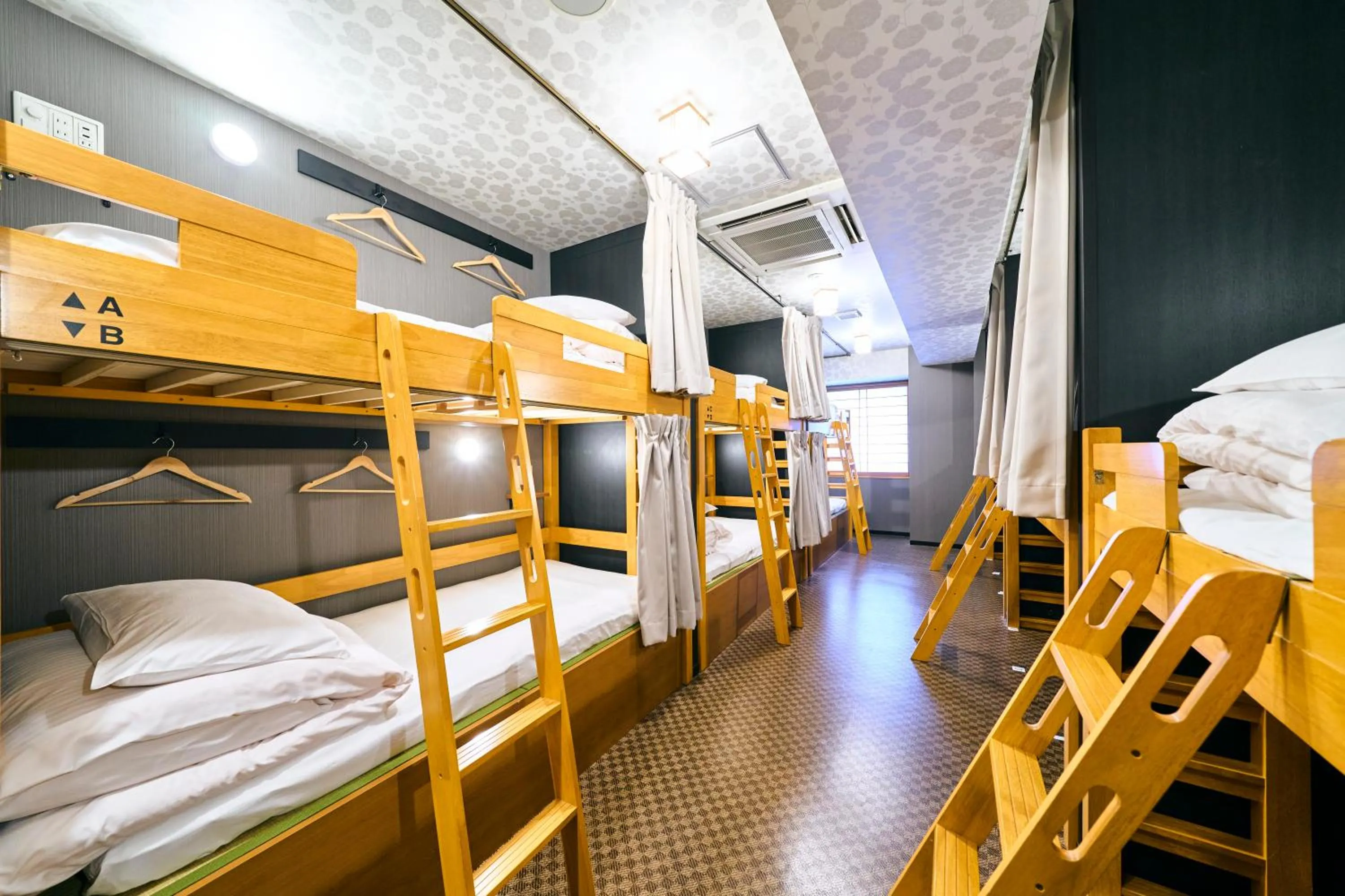 Bunk Bed in Female Dormitory Room   in COGO TENNOJI