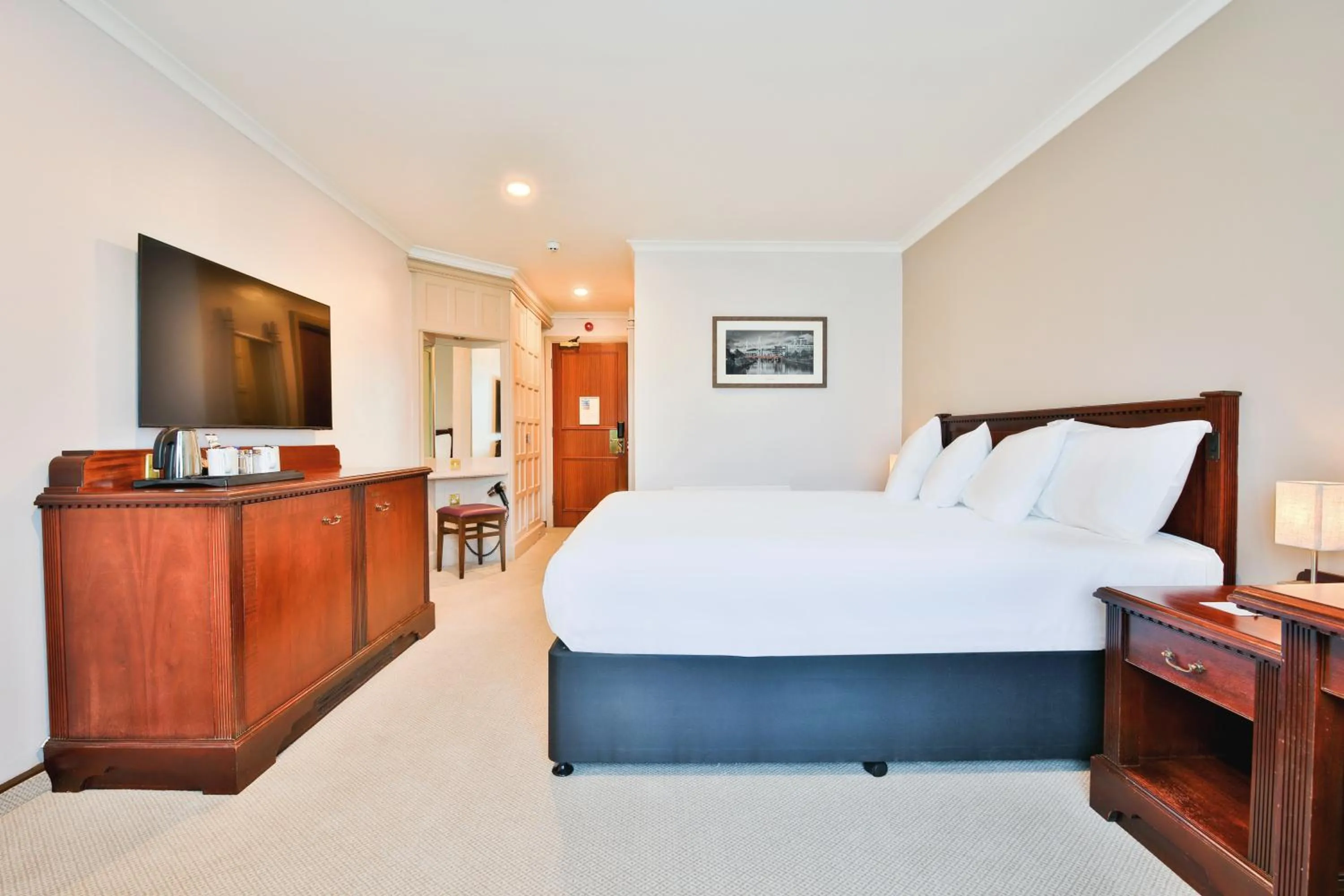 Standard Lakeside Double in The Copthorne Hotel Cardiff