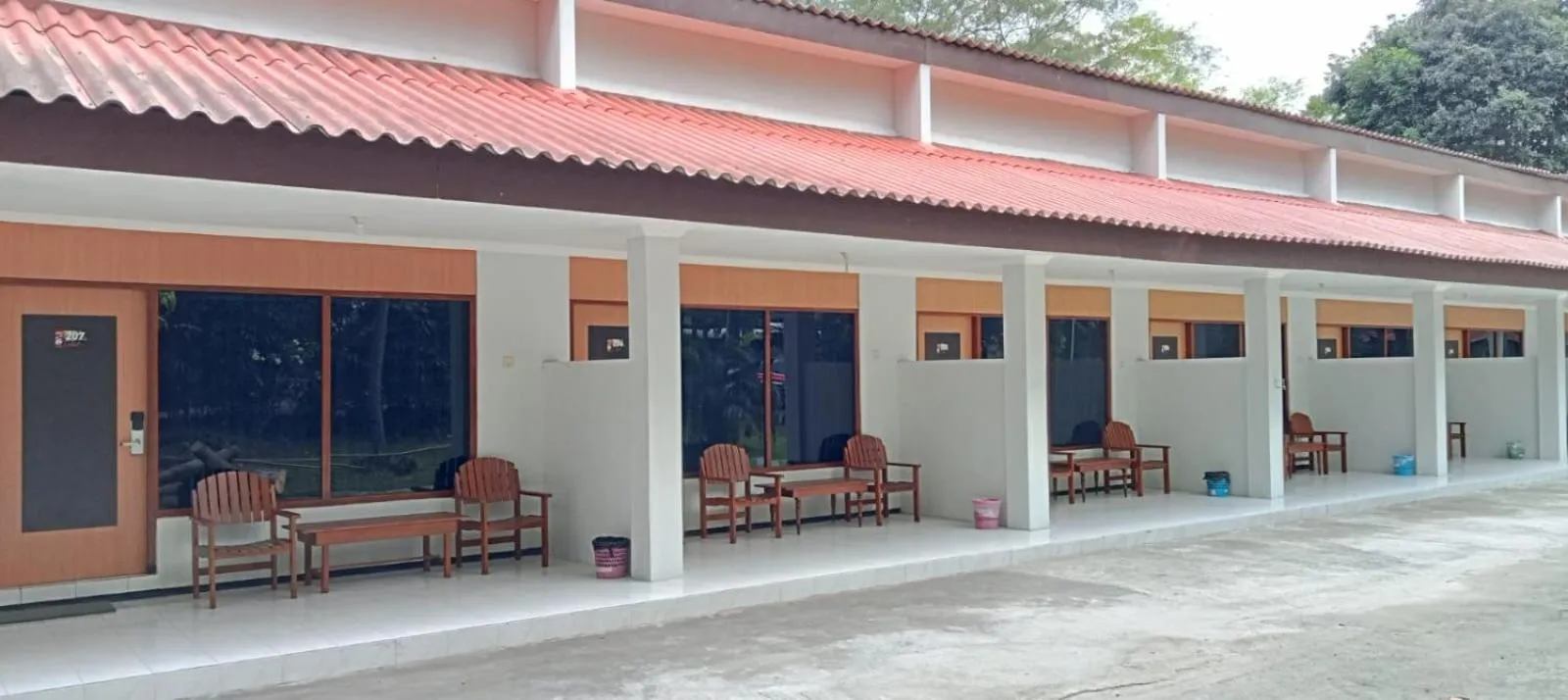 Superior Twin Room in Votel Manyar Resort Banyuwangi