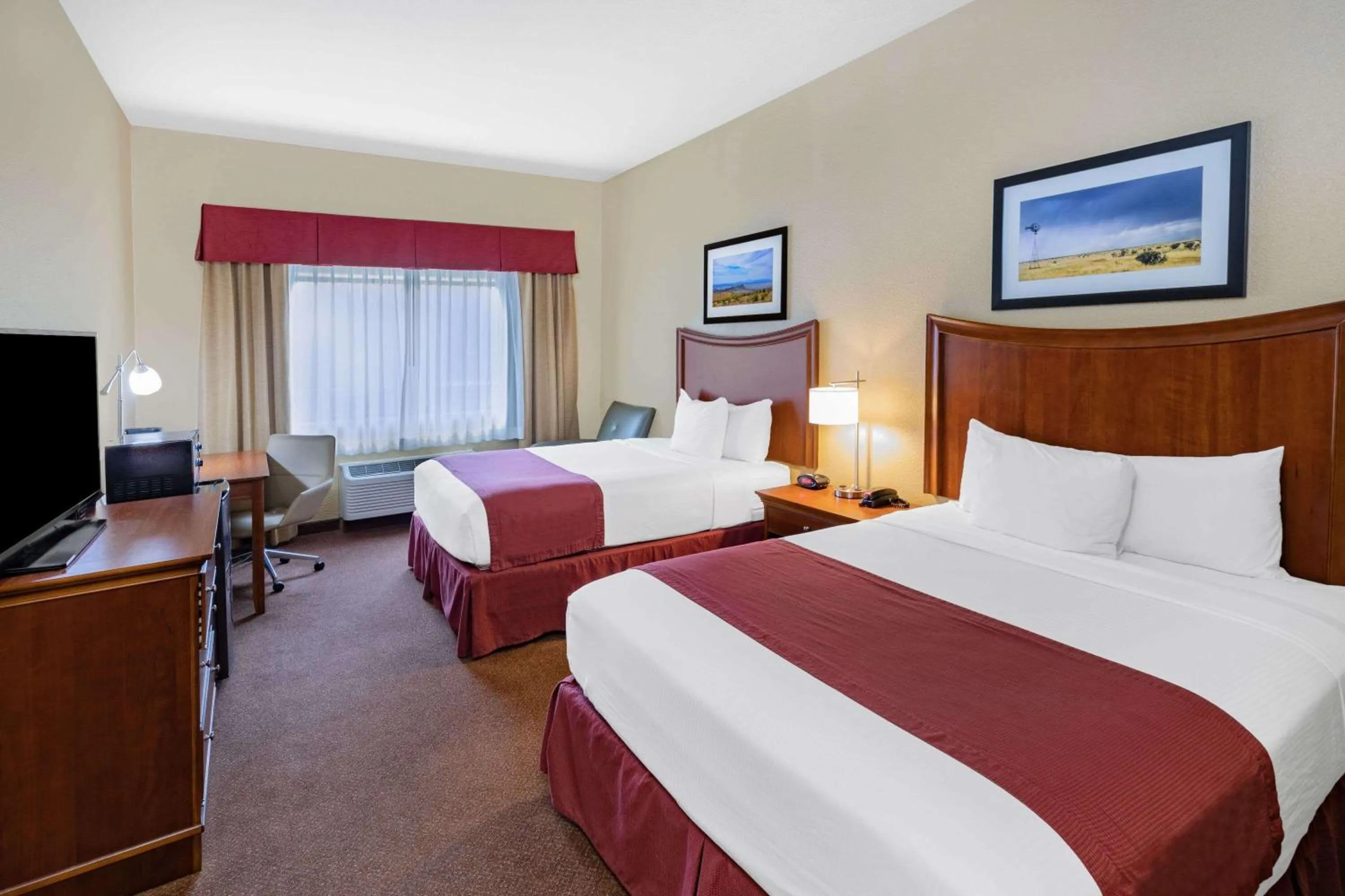 Queen Room with Two Queen Beds - Non-Smoking in Baymont by Wyndham Cuero
