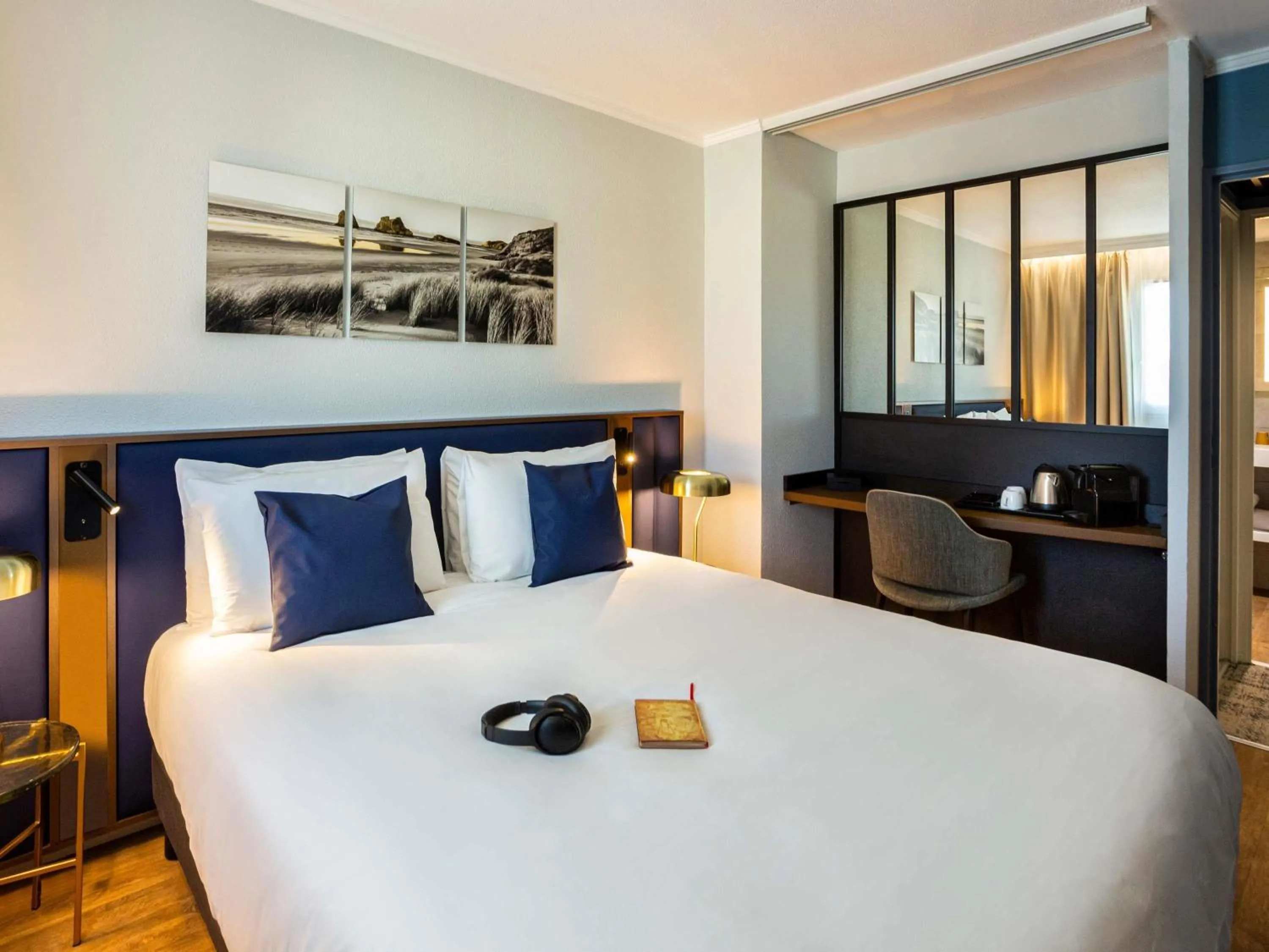 Classic Double Room in Mercure Toulouse Aeroport Blagnac