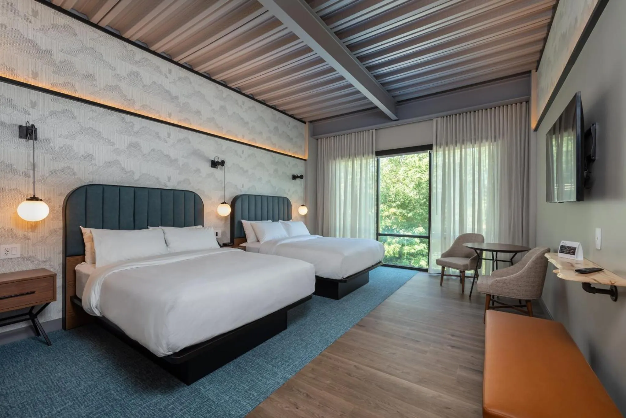 Queen Room with Two Queen Beds in voco James Newbury Hudson Valley by IHG