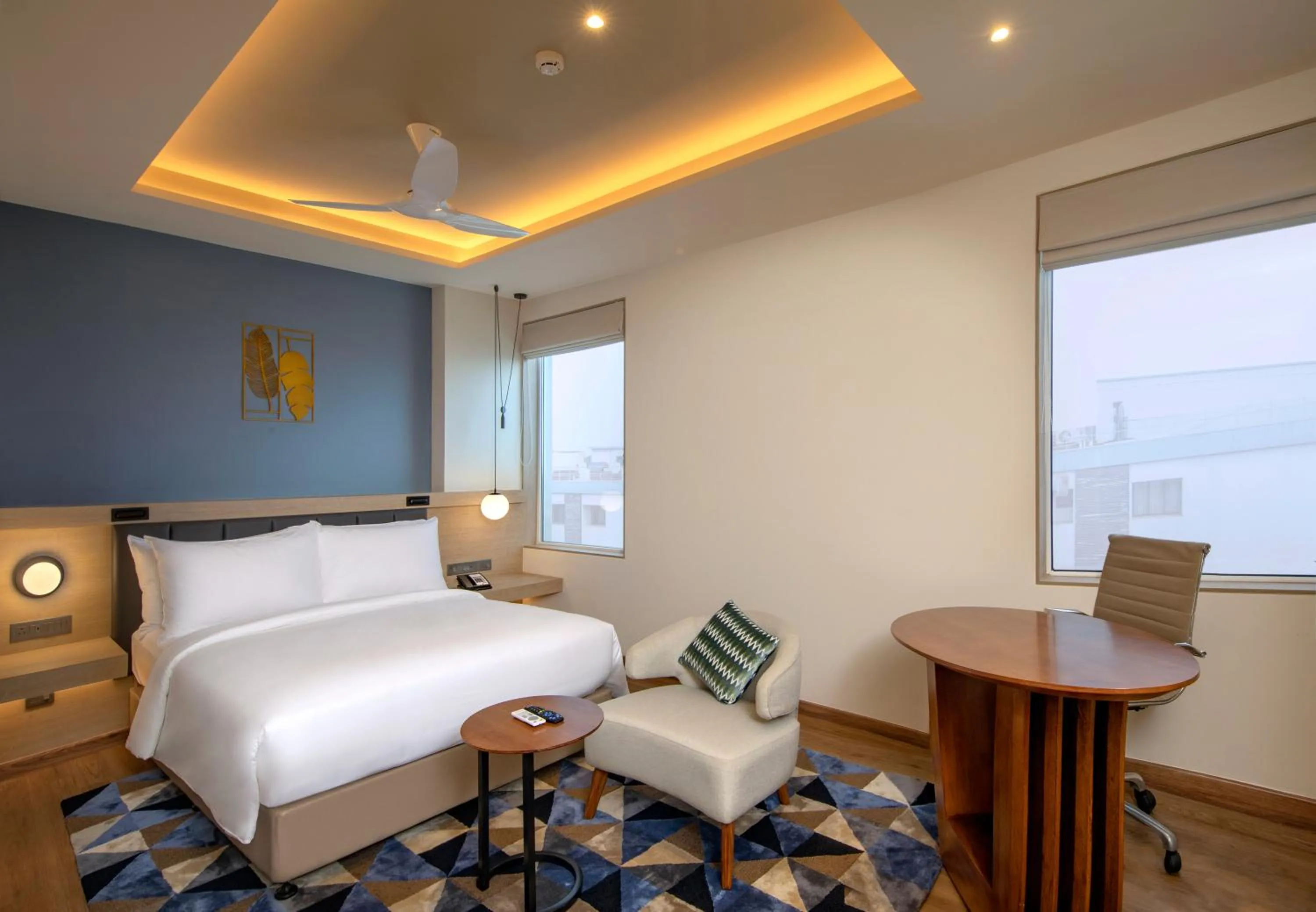 Deluxe Studio - single occupancy in O by Tamara Coimbatore