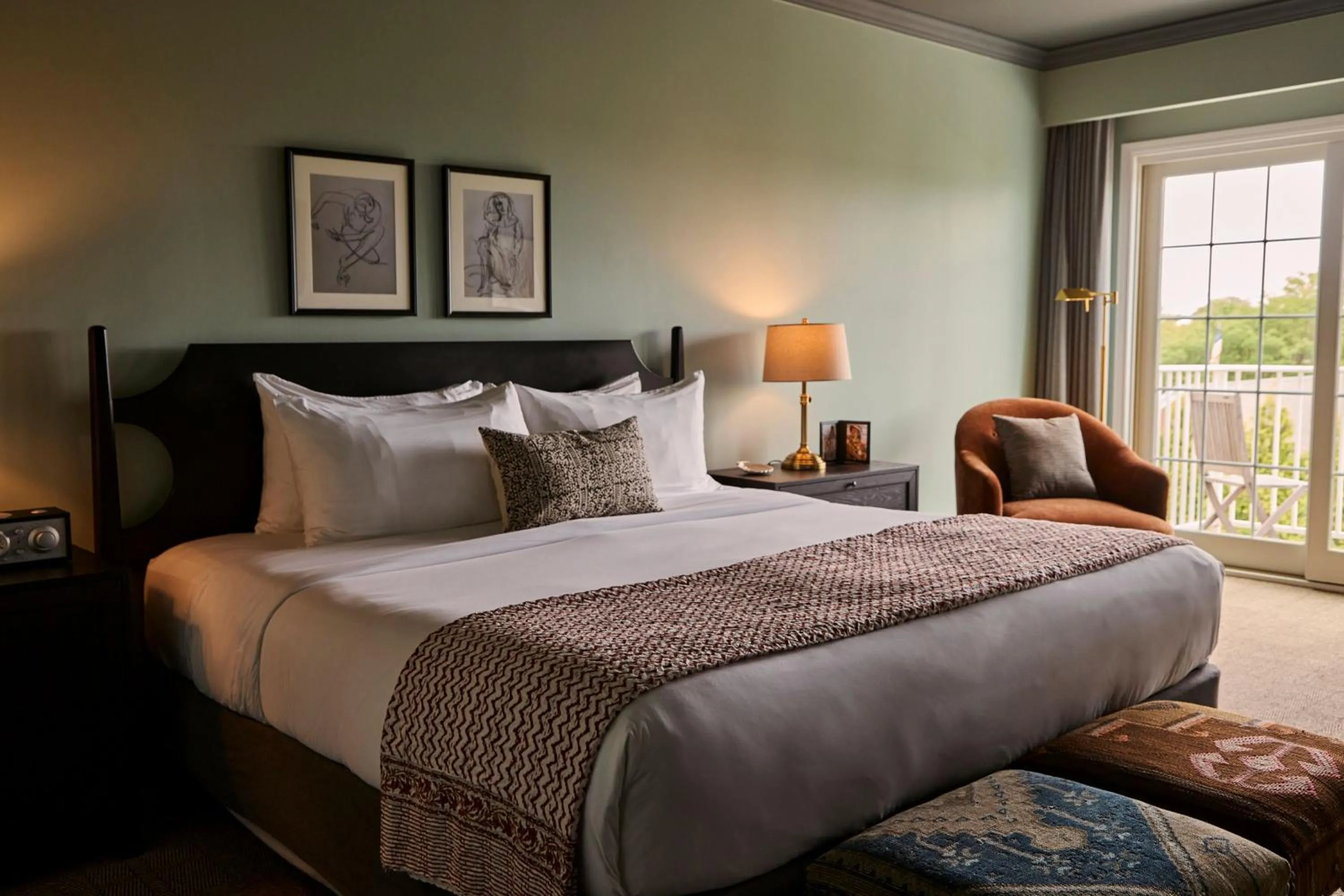 Partial Harbor View Balcony King in The Harbor Front Inn