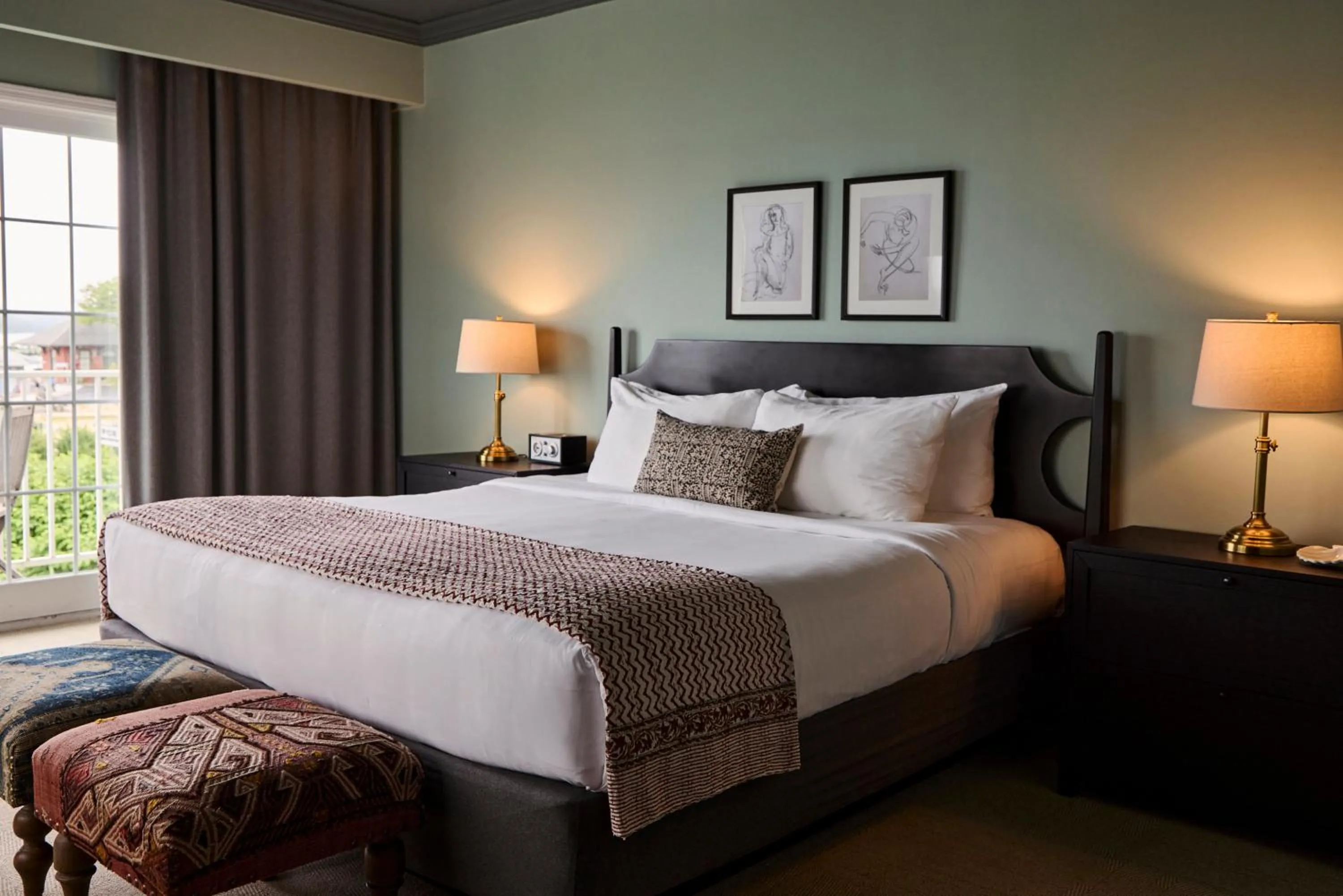 Accessible King Bed in The Harbor Front Inn