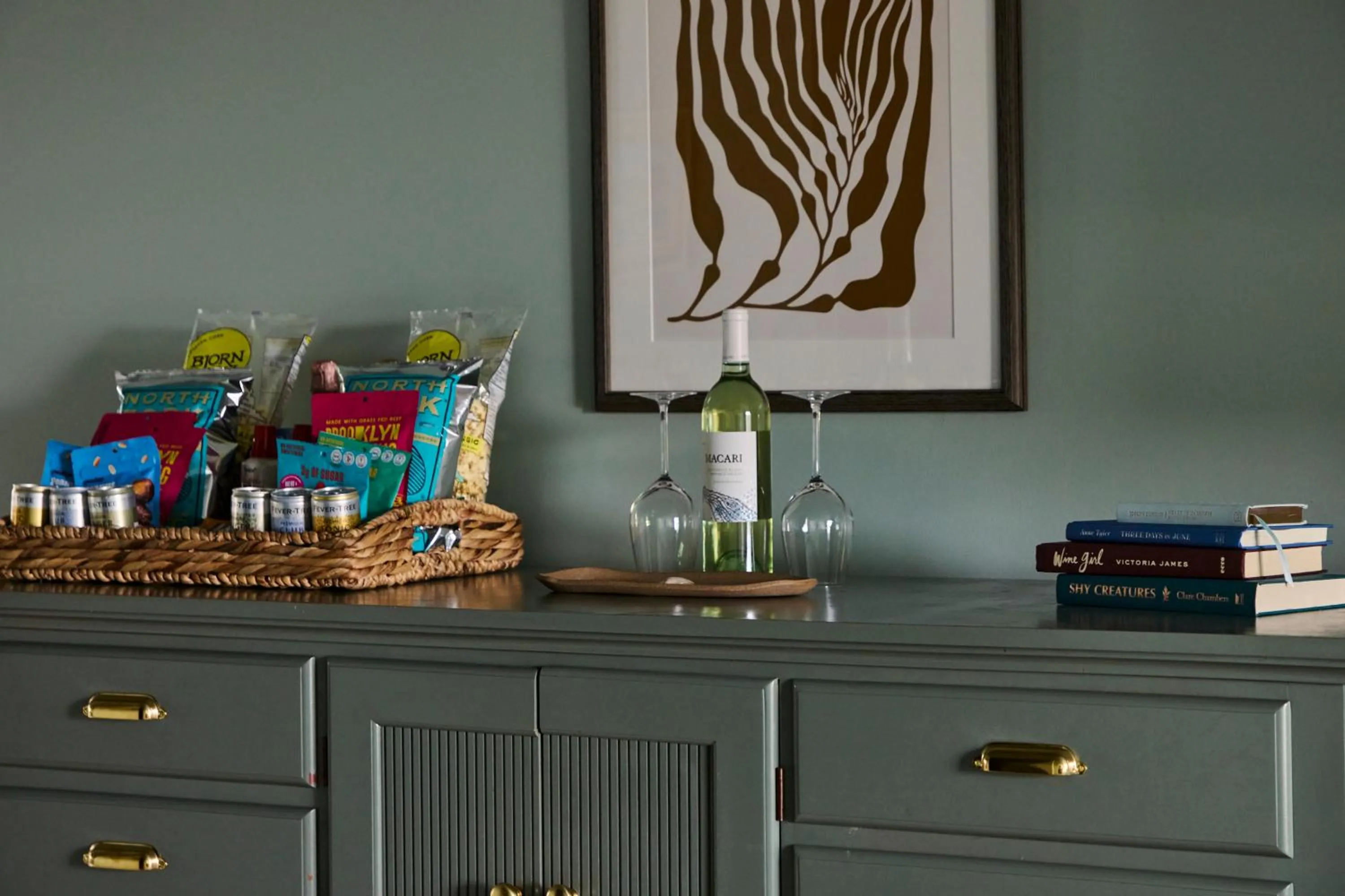 Suite in The Harbor Front Inn