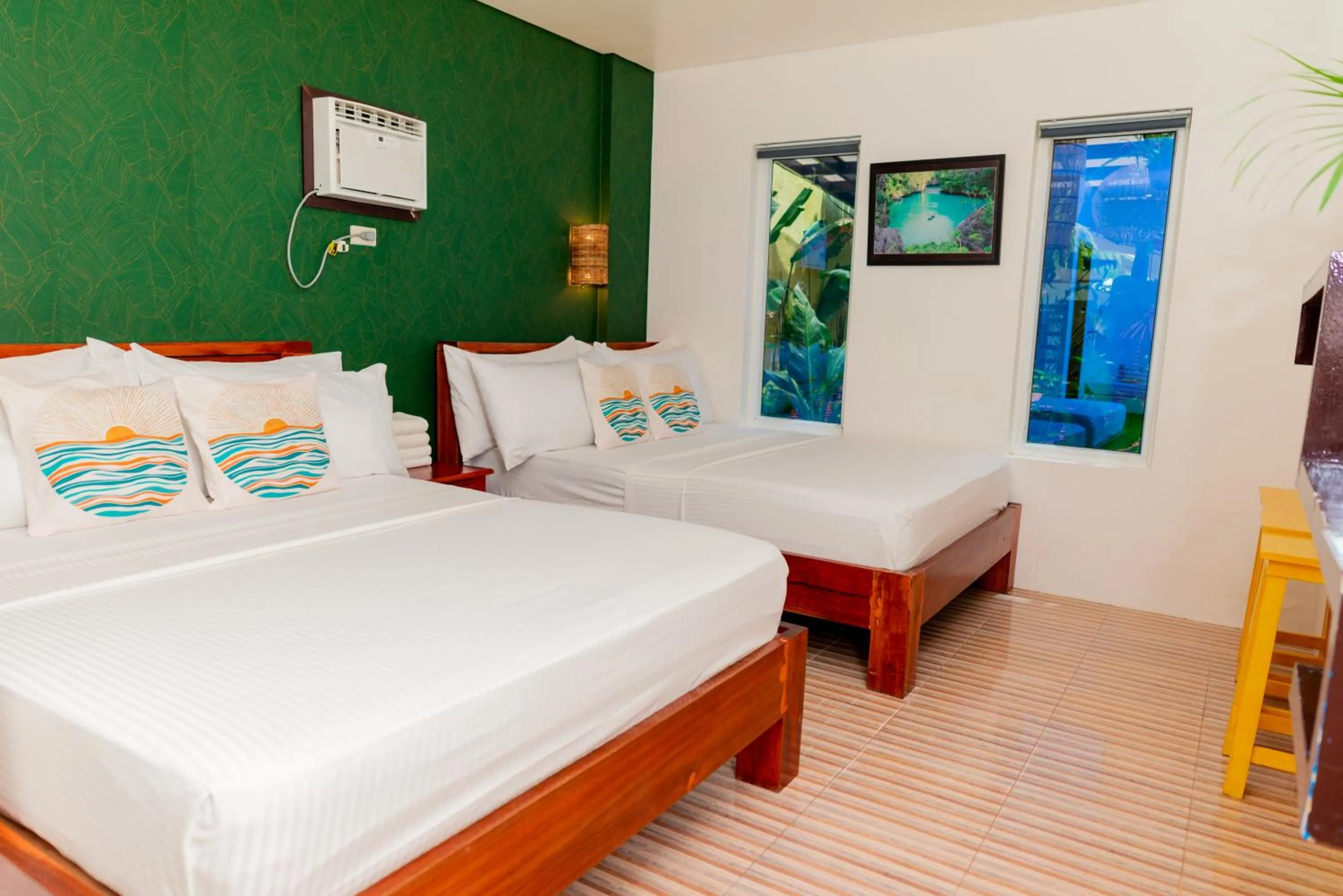 Family Room - single occupancy in DENGI INN EL NIDO