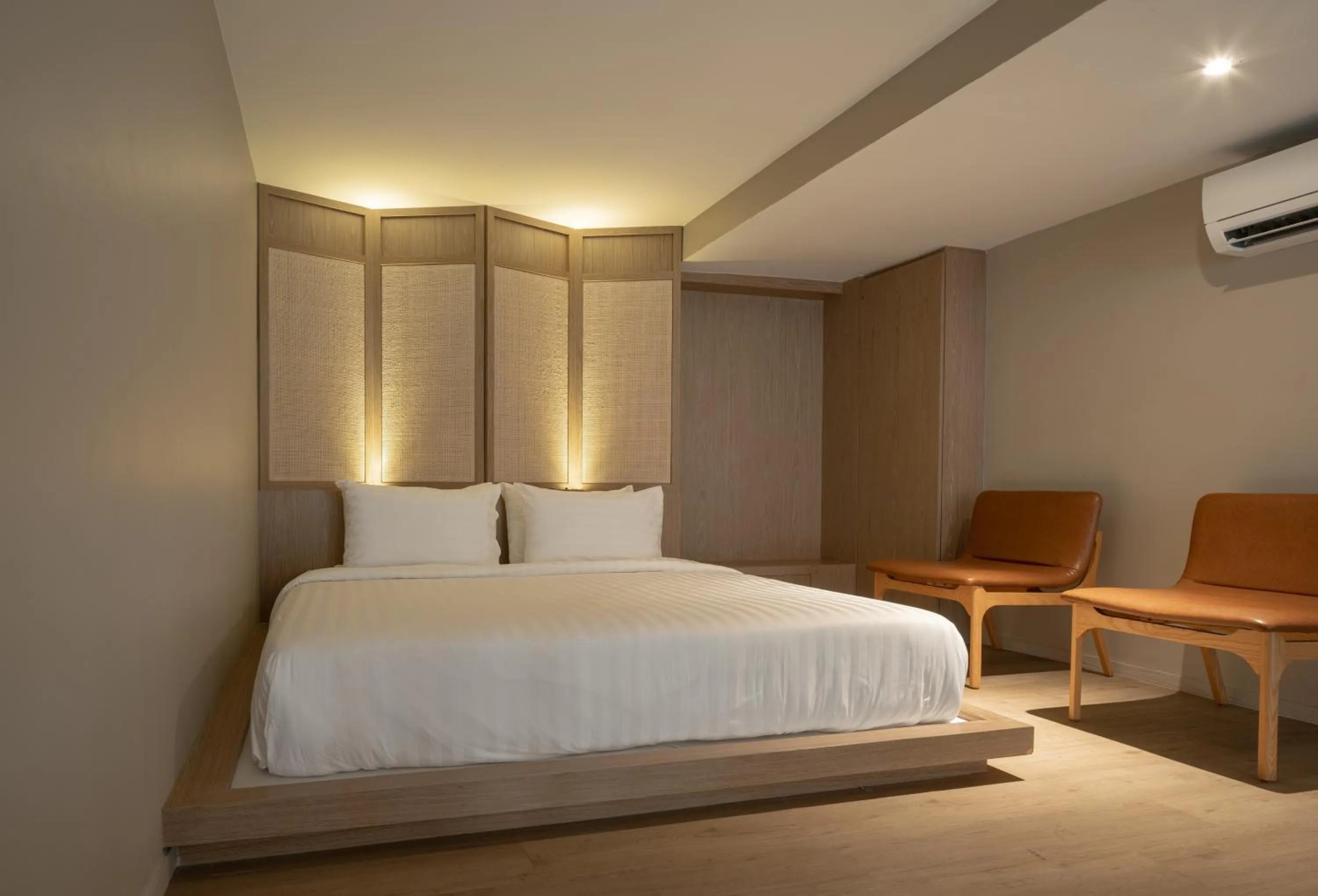 Duplex Studio in Stay Plus Hotel Bangkok