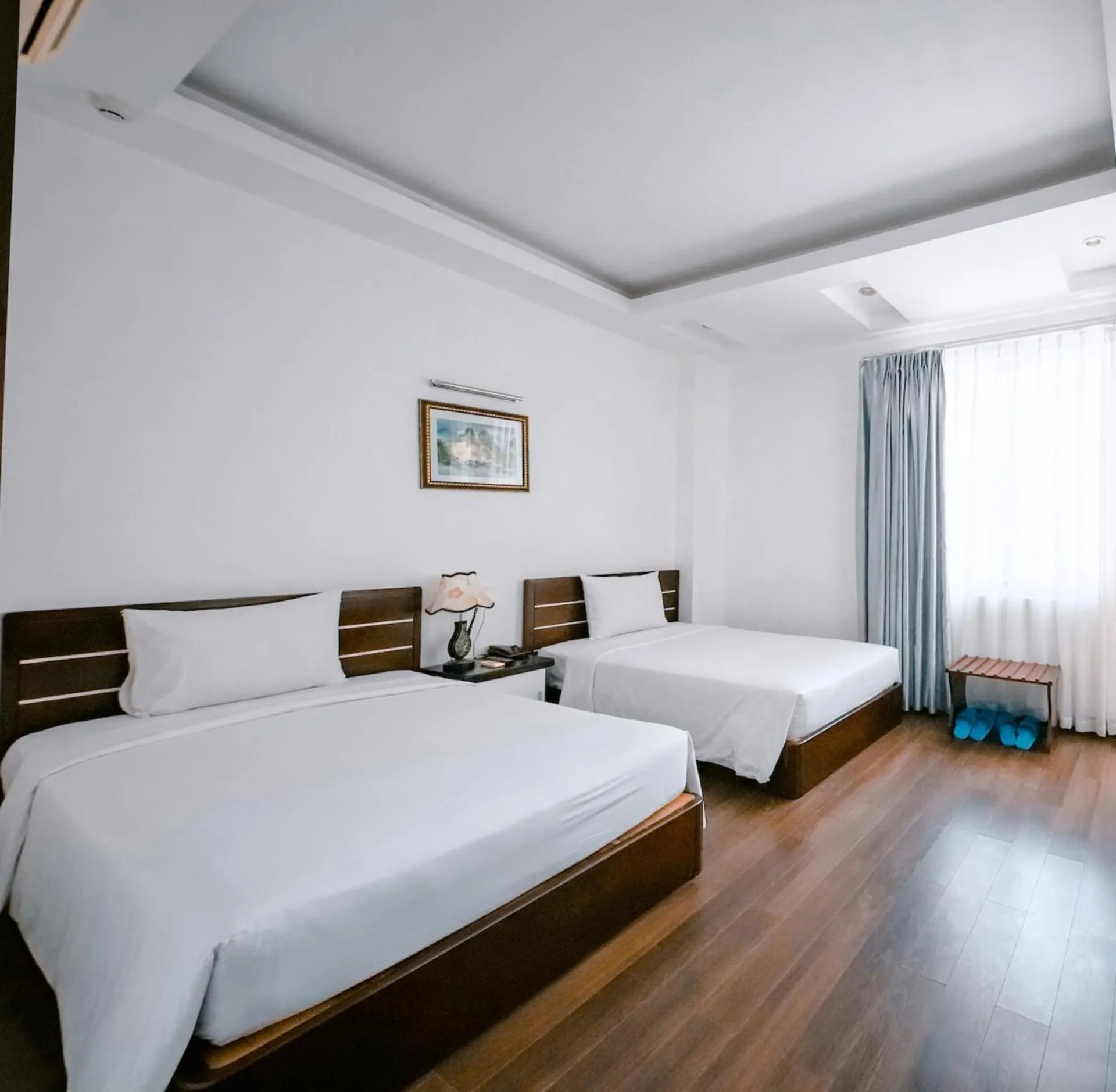 Superior Twin Room with Window in Happy Light Central Nha Trang