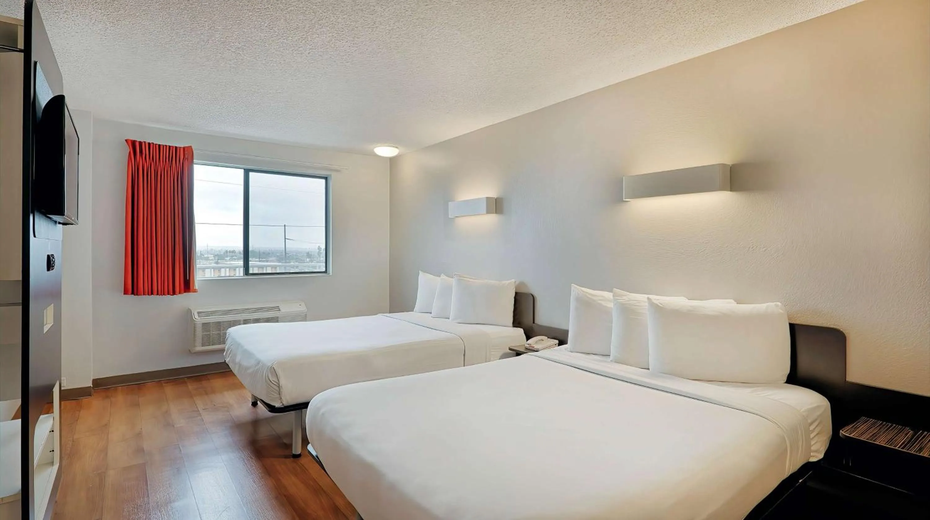 Queen Room with Two Queen Beds - Disability Access - Non-Smoking in Suites Los Angeles CA Los Angeles LAX