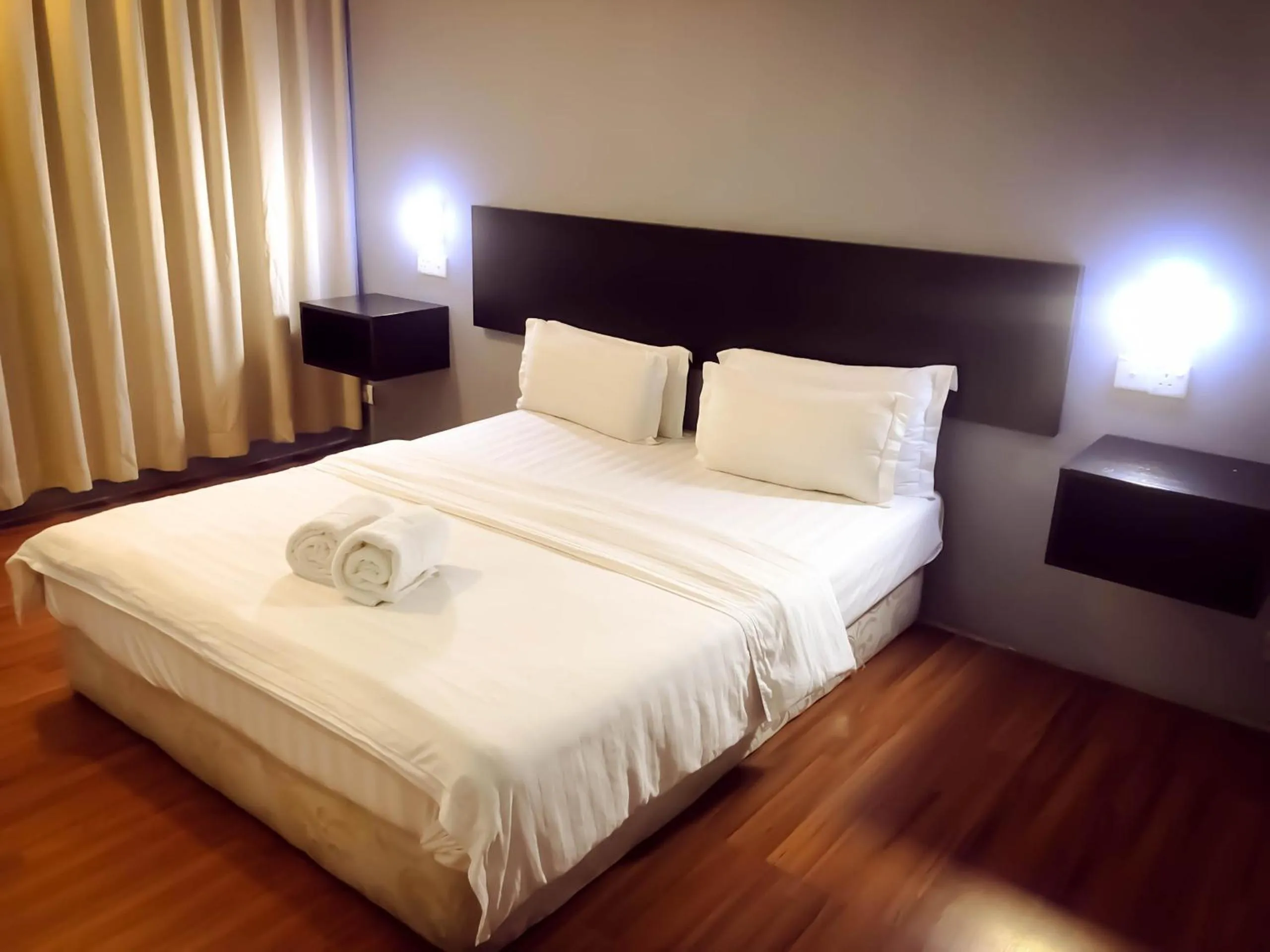 Deluxe Queen Room in De Choice Hotel Tawau