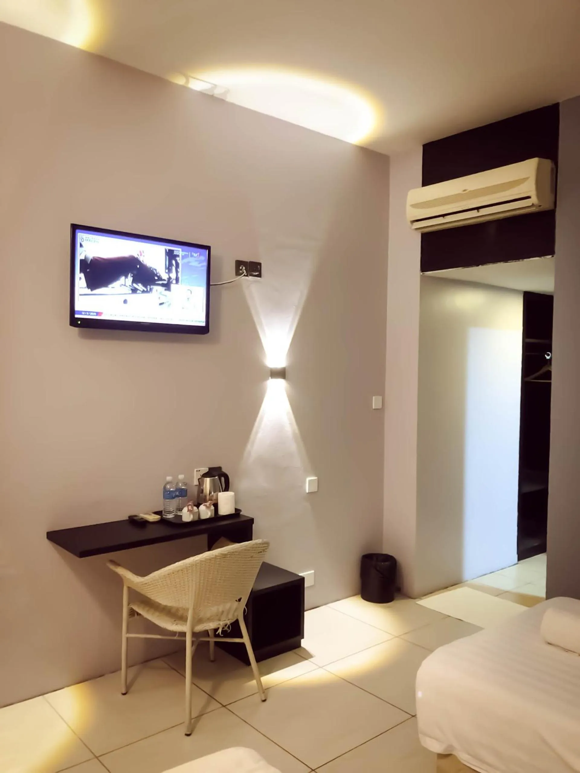 Deluxe Twin Room in De Choice Hotel Tawau