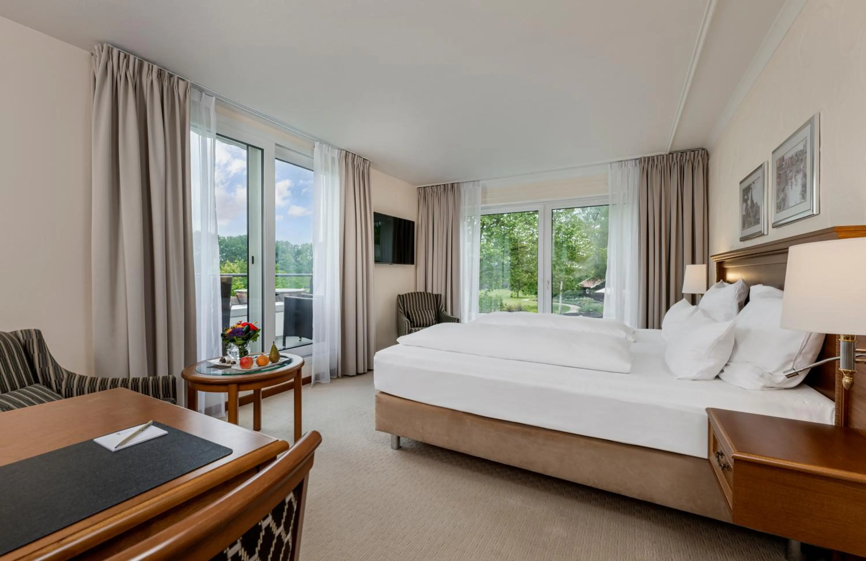 Superior Double Room in Fletcher Parkhotel De Wiemsel