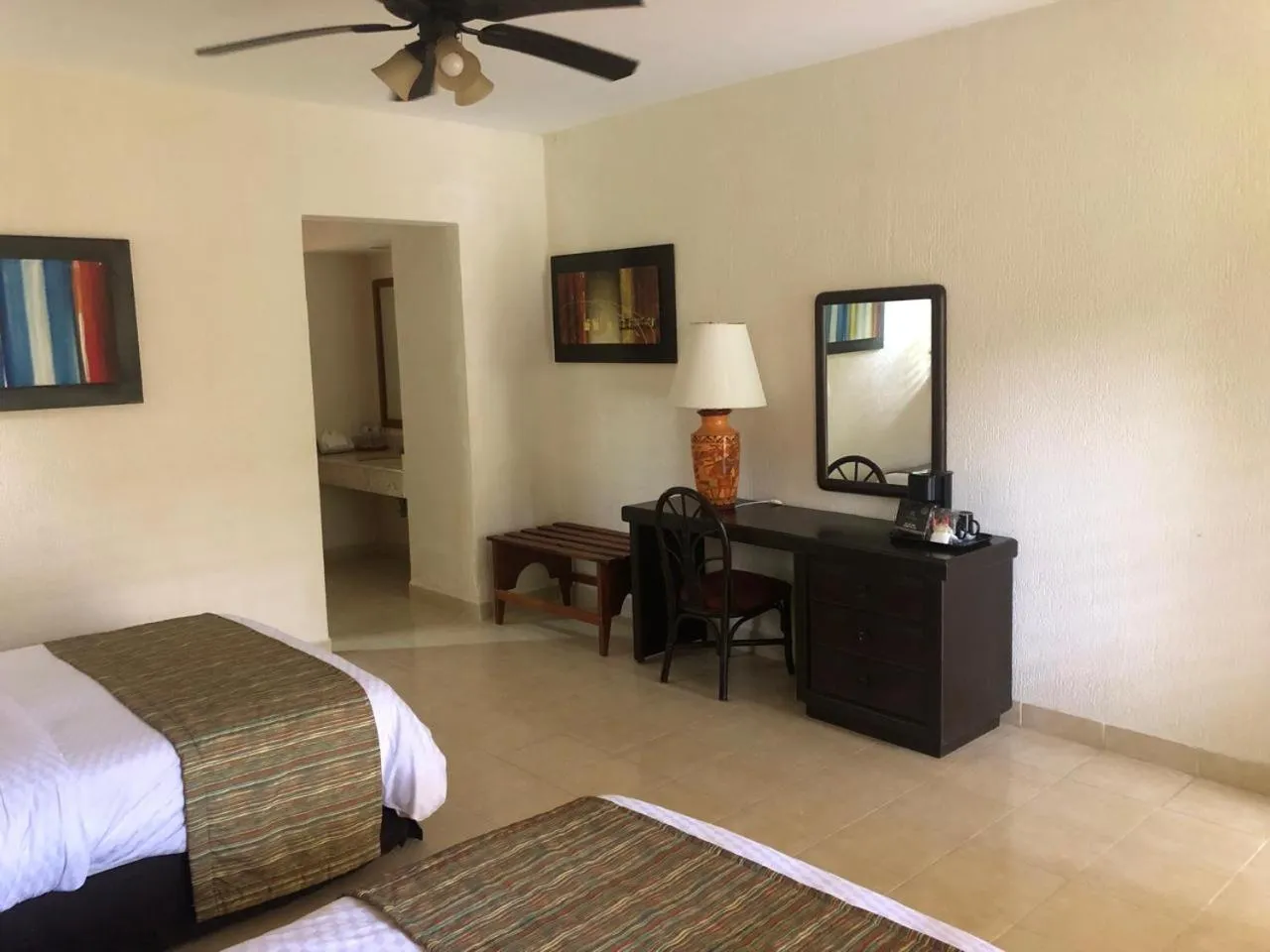 Standard Twin Room in hotel villas chicanna