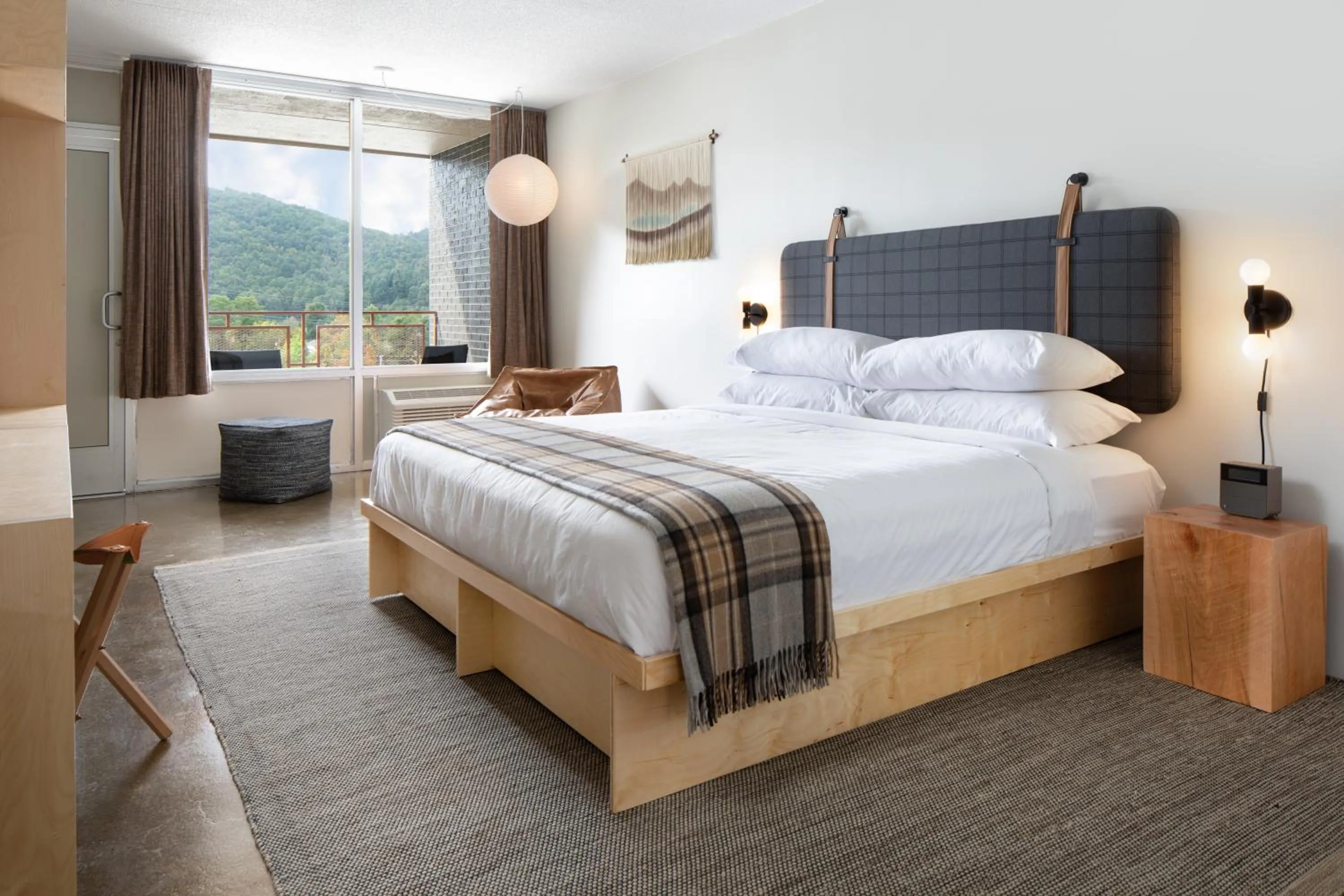 King Room - Disability Access in Rhode's Motor Lodge