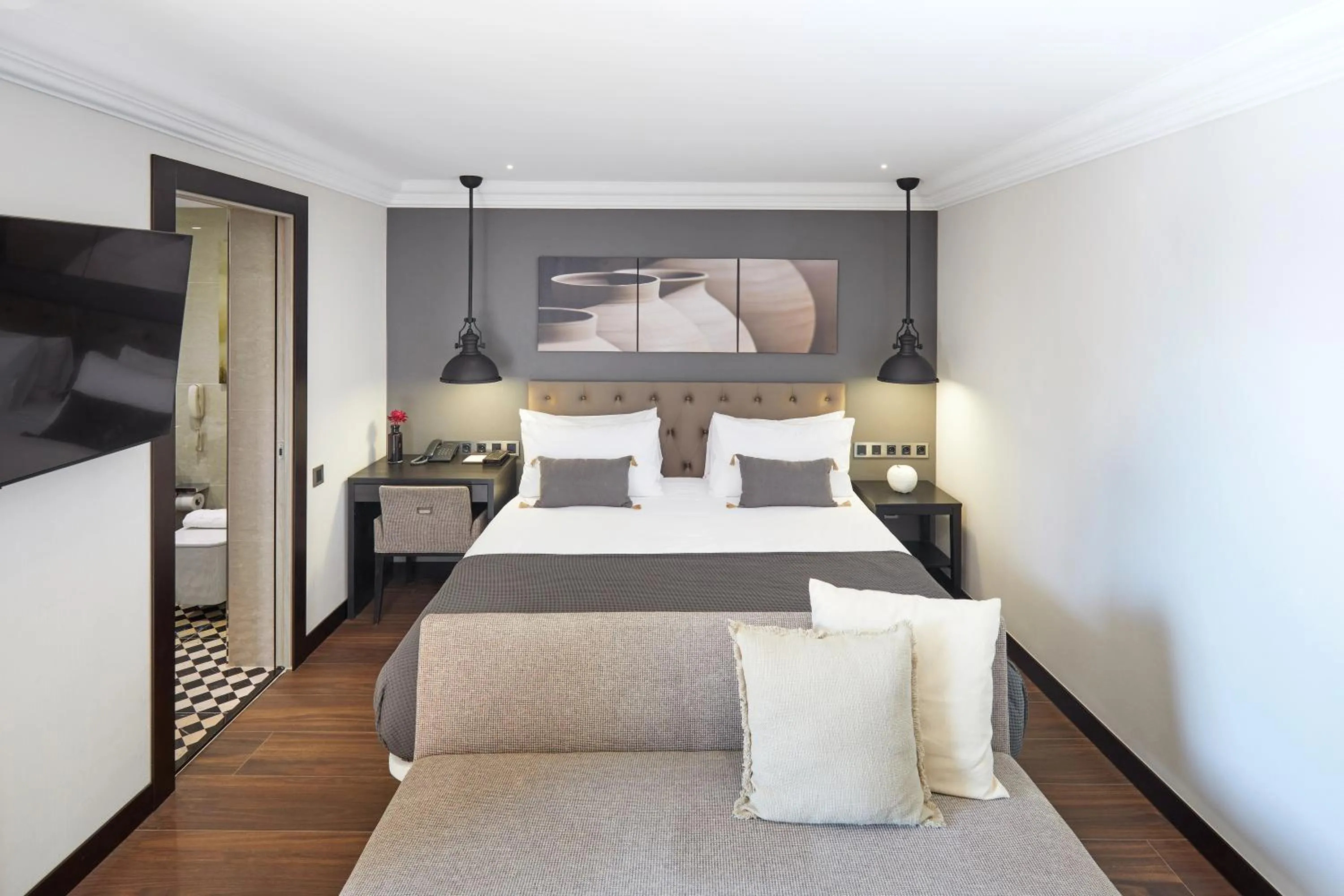 Triple Room with Terrace in Hotel Cortes Rambla