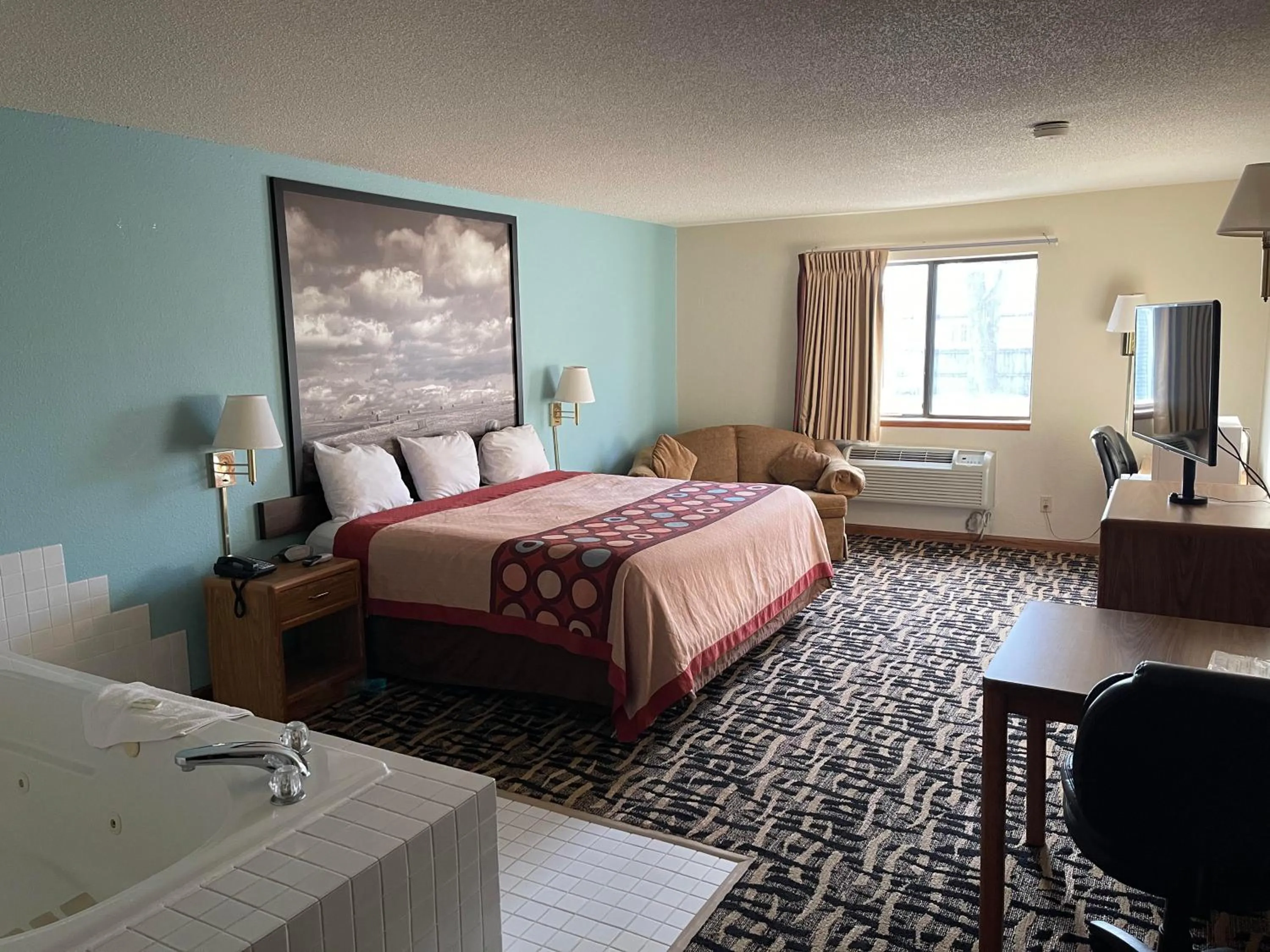 Deluxe King Suite - Non-Smoking in West Point Inn & Suits