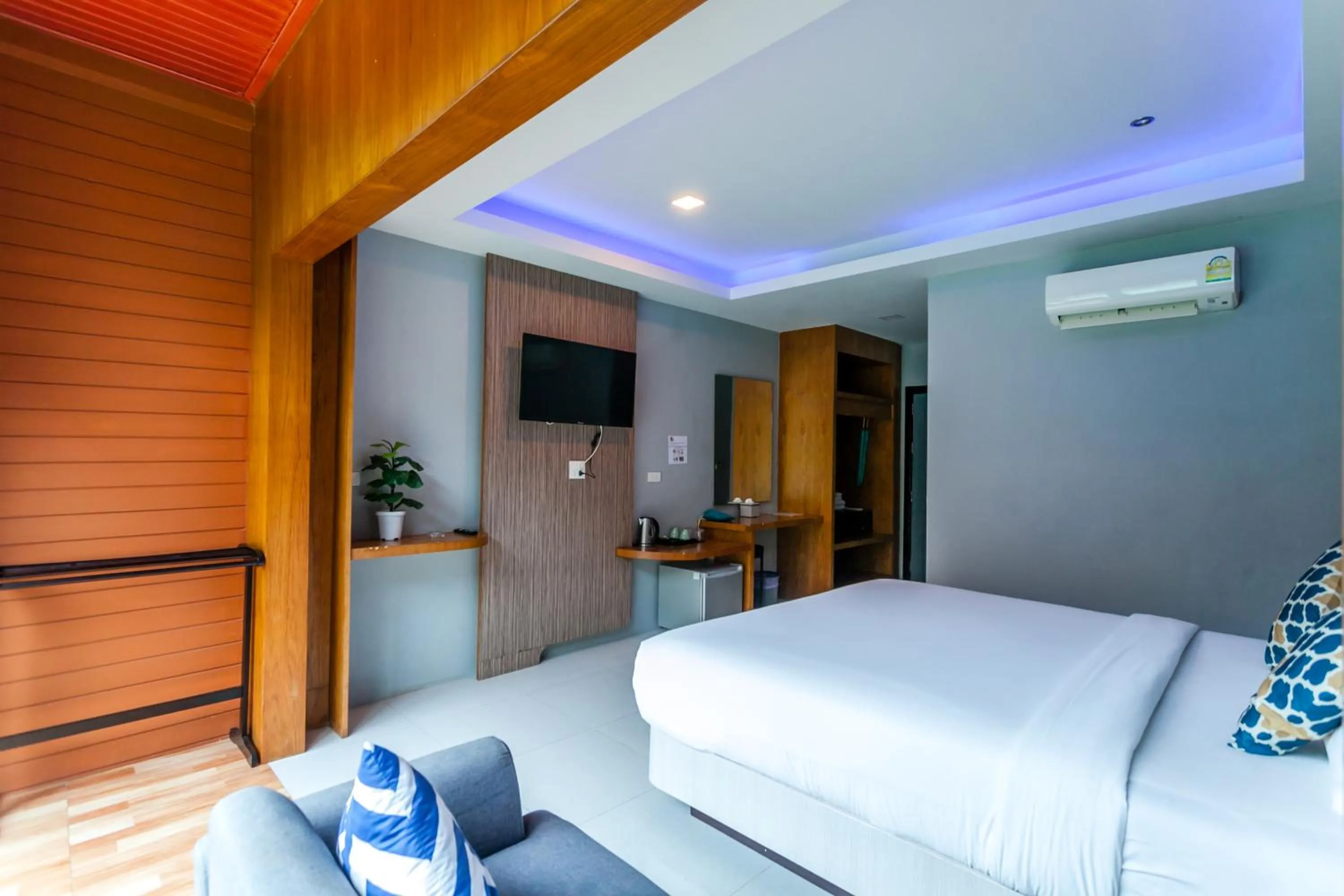 Deluxe Double Room with Pool Access in Coco Bella Hotel